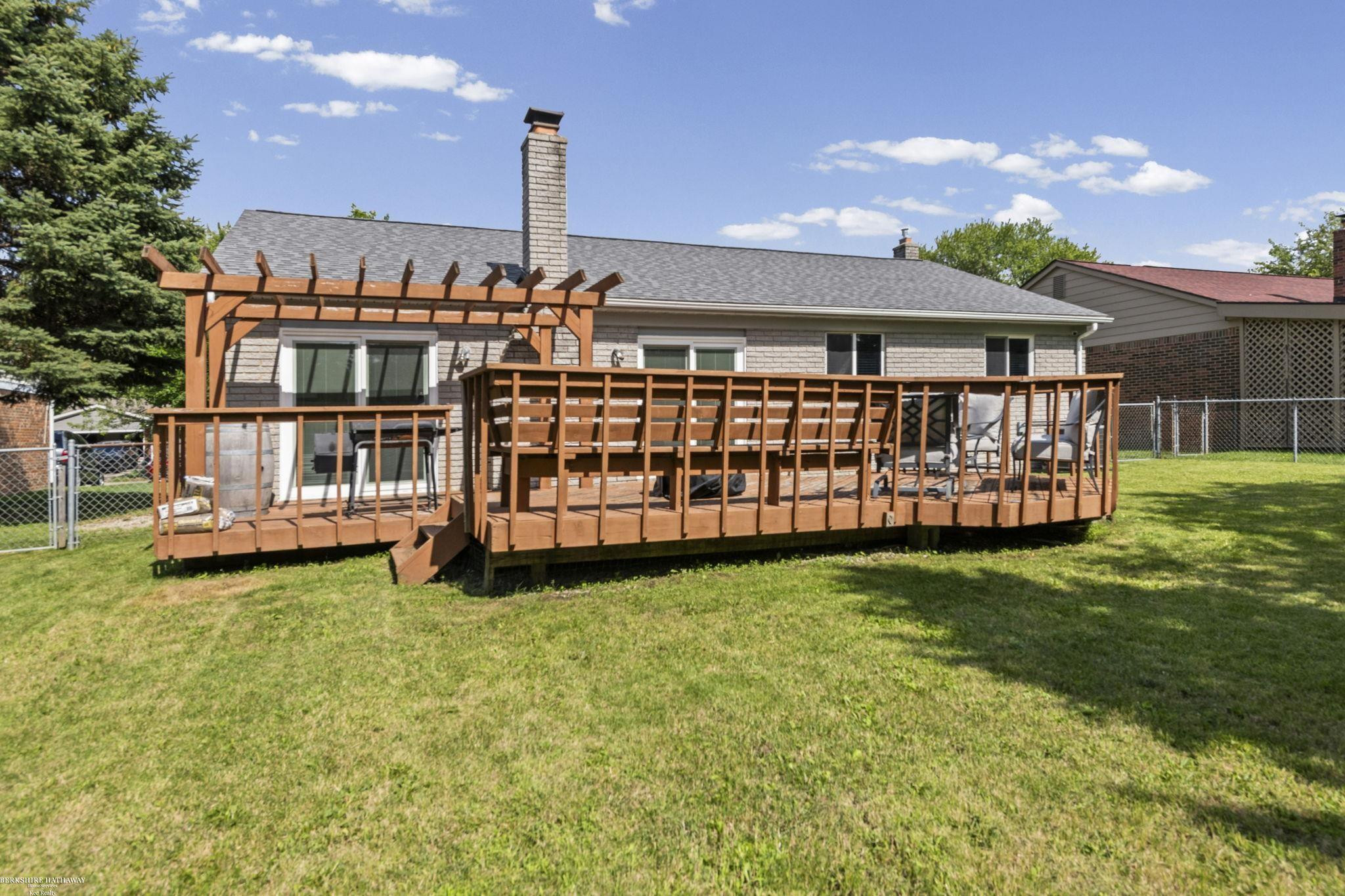 47121 Barbara Road, Macomb, MI 48044 — Photo 24
