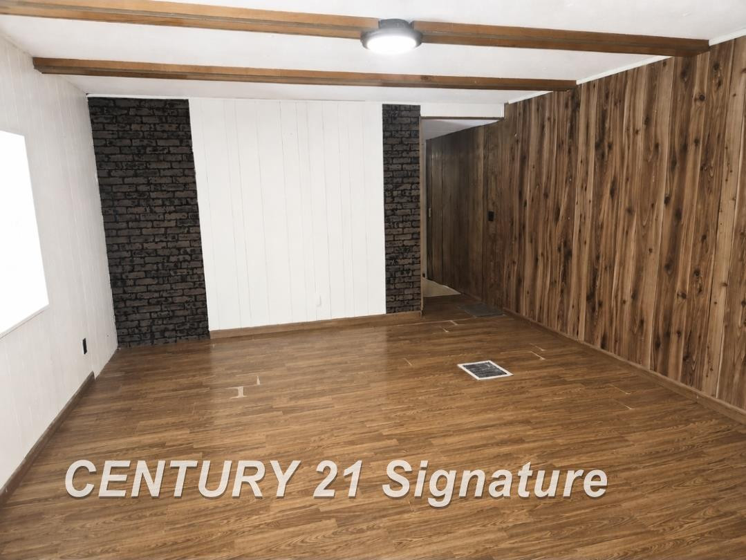 11634 E Gates Avenue, Riverdale, MI 48877 — Photo 4