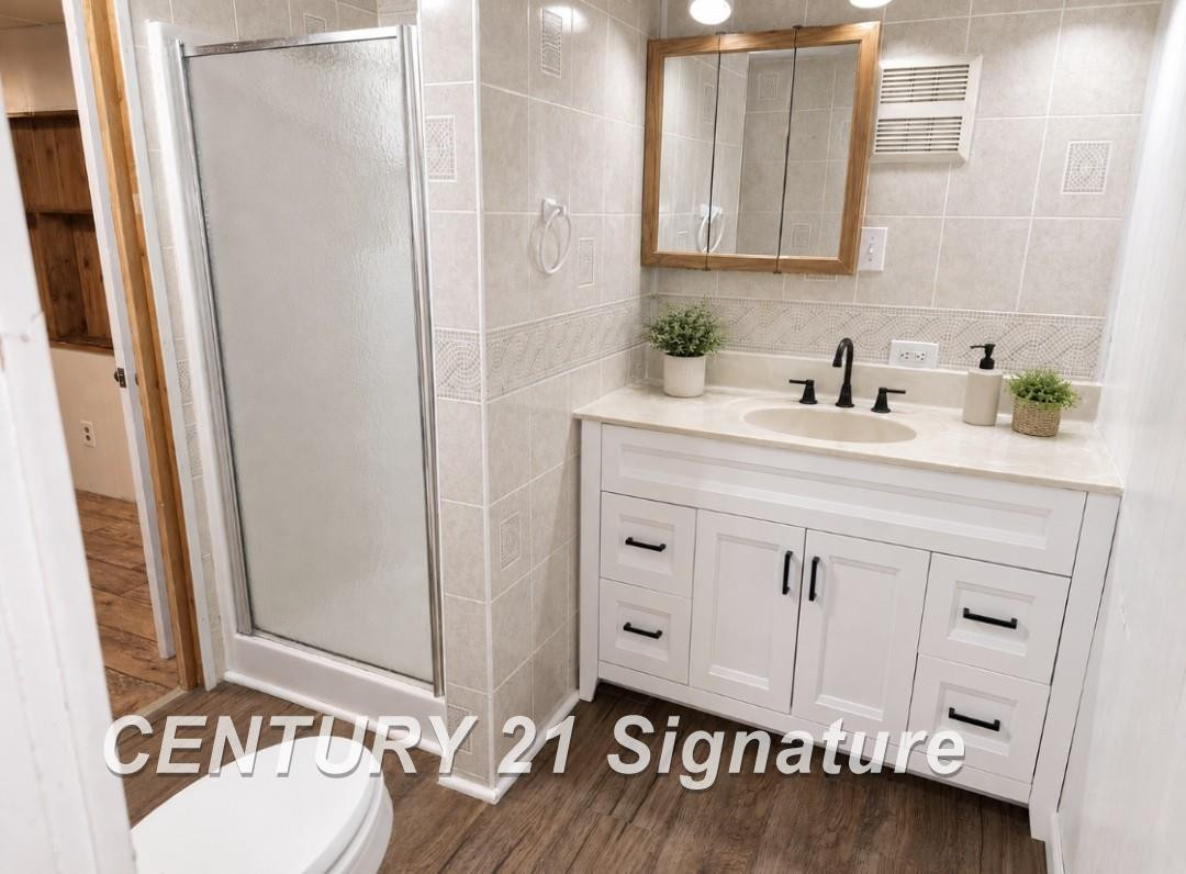 11634 E Gates Avenue, Riverdale, MI 48877 — Photo 14