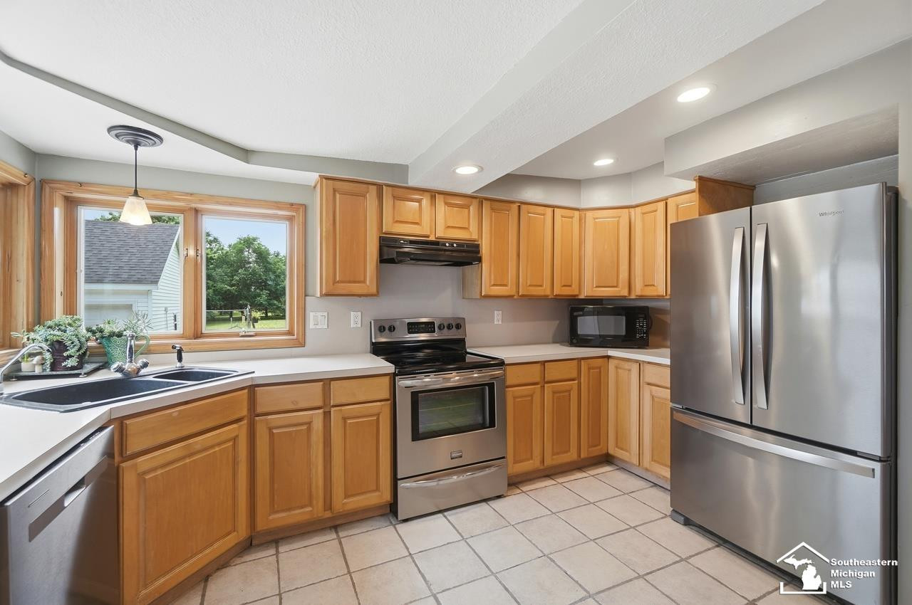 13378 South County Line Highway, MI 49267 — Photo 27
