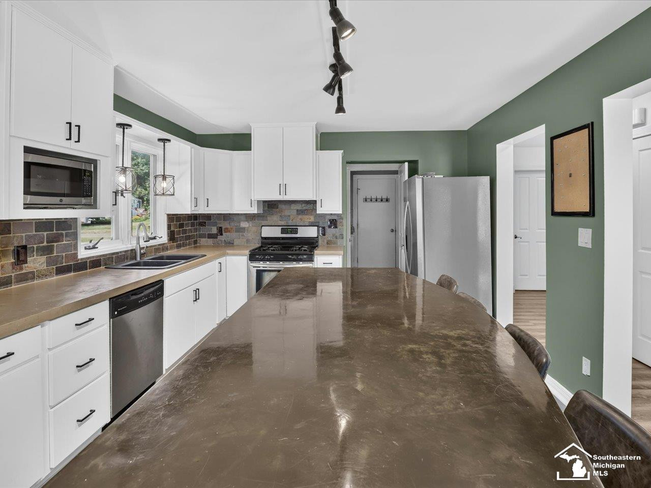 6716 Bennington Road, Temperance, MI 48182 — Photo 34