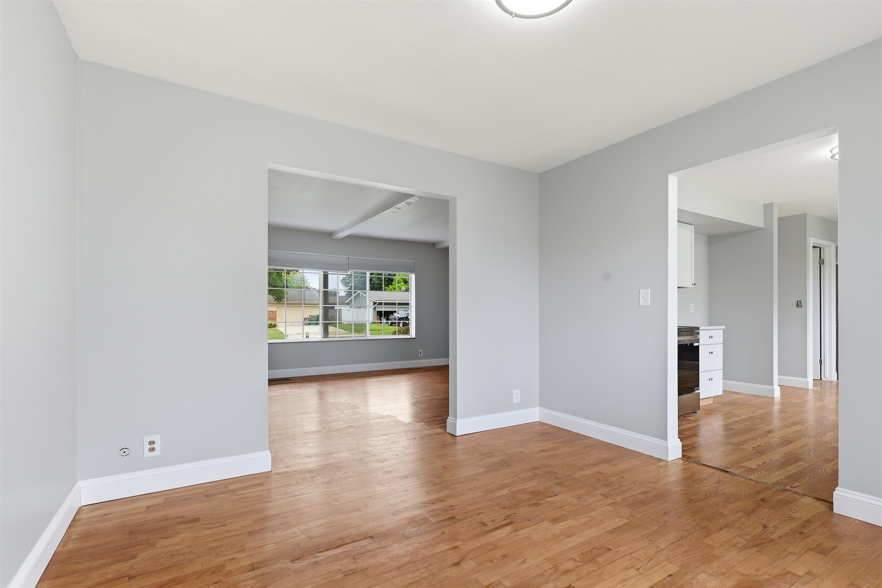 929 Springview Drive, Flushing, MI 48433 — Photo 13
