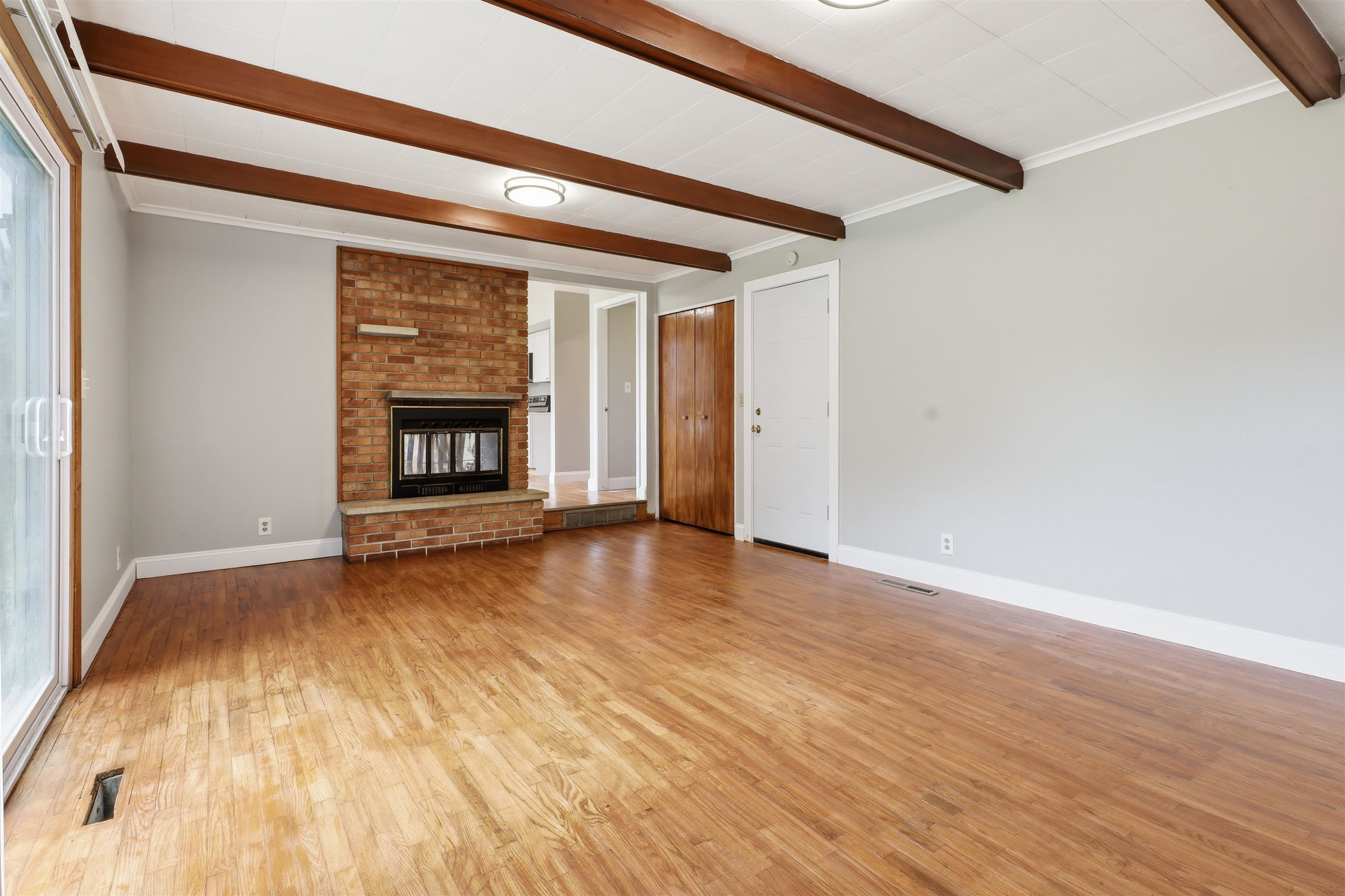 929 Springview Drive, Flushing, MI 48433 — Photo 24