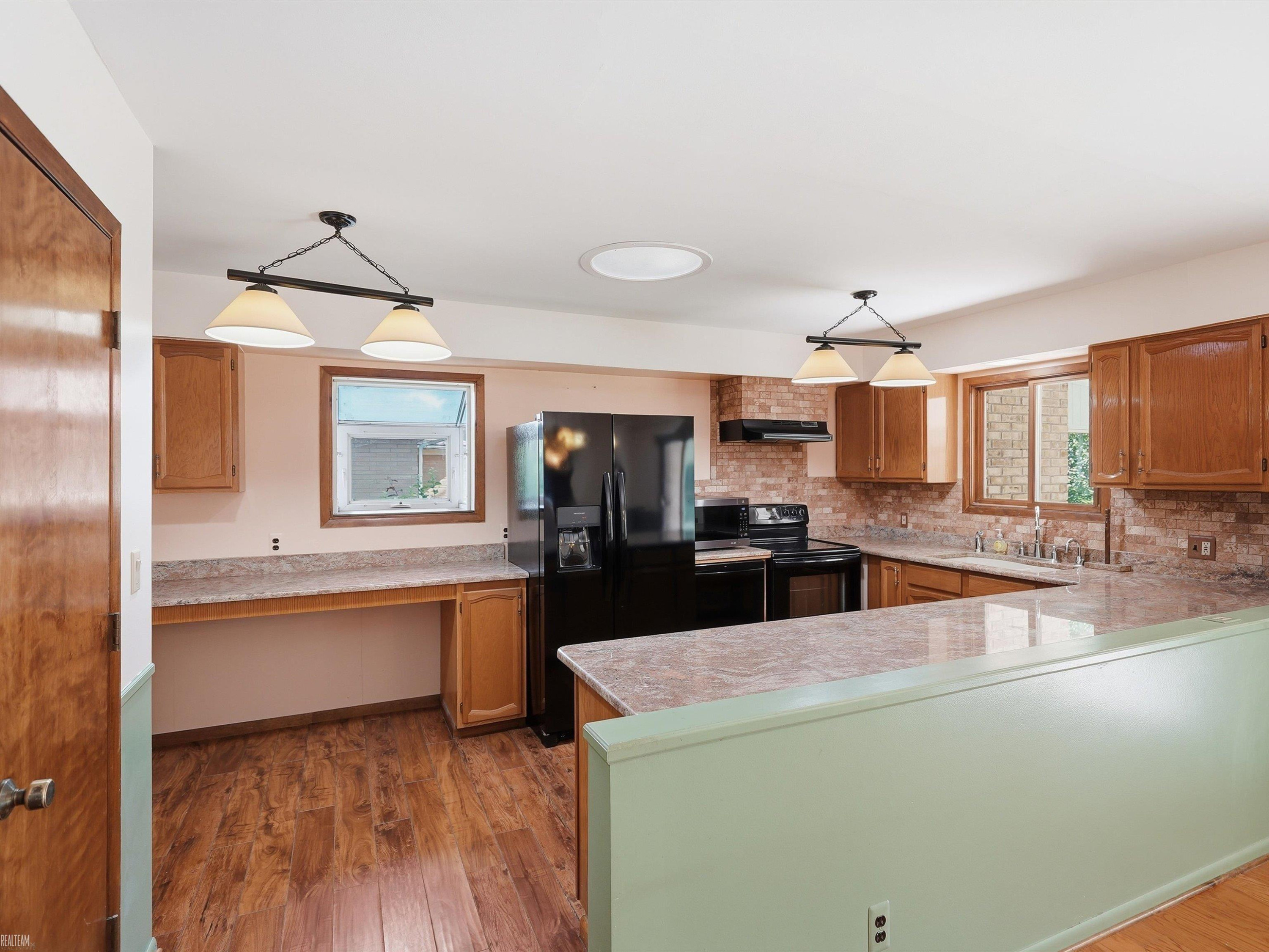 42424 Tessmer Drive, Sterling Heights, MI 48314 — Photo 15