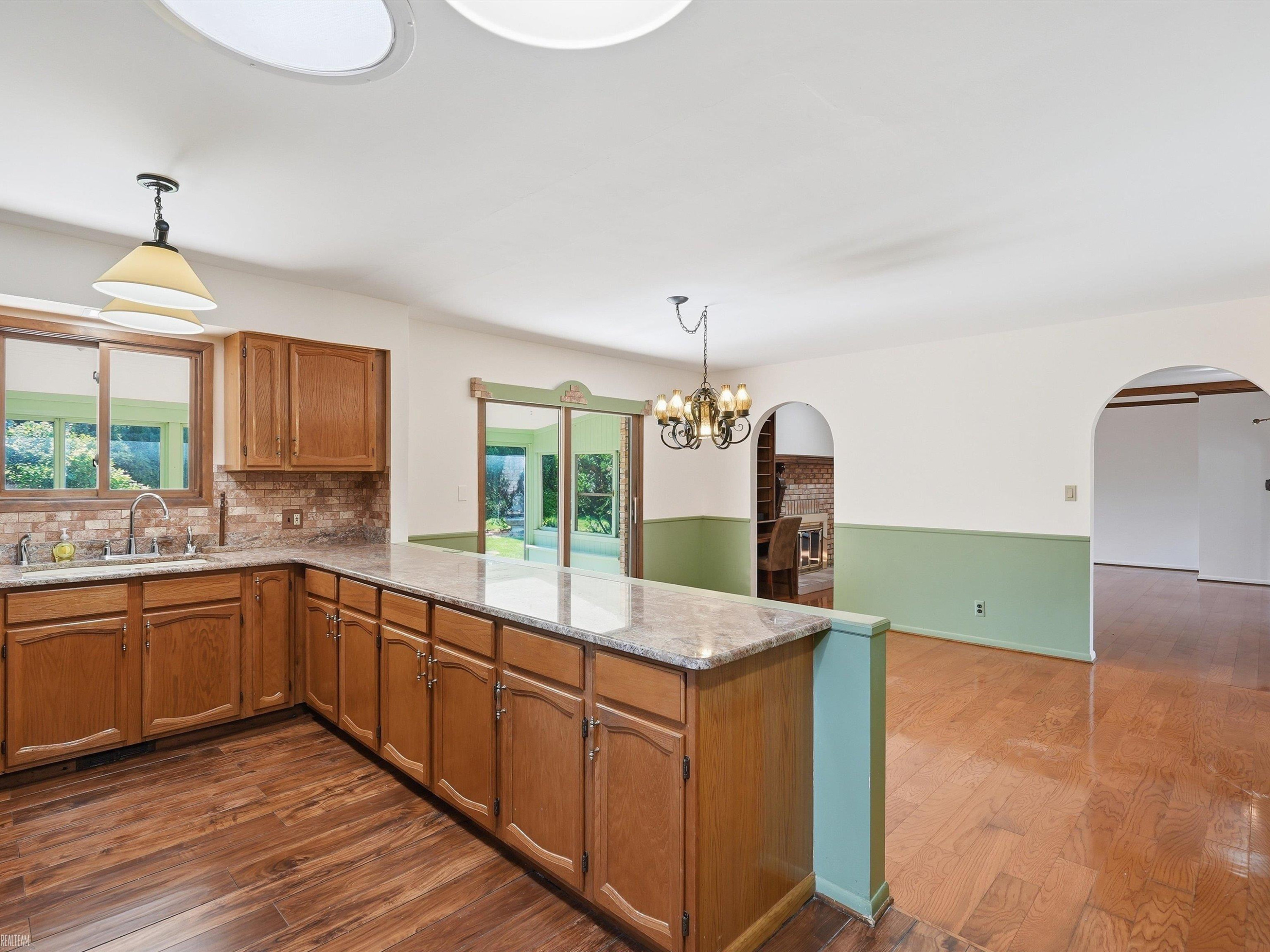 42424 Tessmer Drive, Sterling Heights, MI 48314 — Photo 19