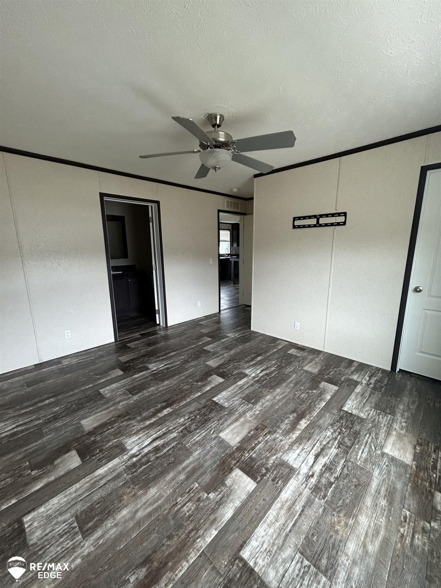 743 Morgan Drive, Flint, MI 48506 — Photo 13