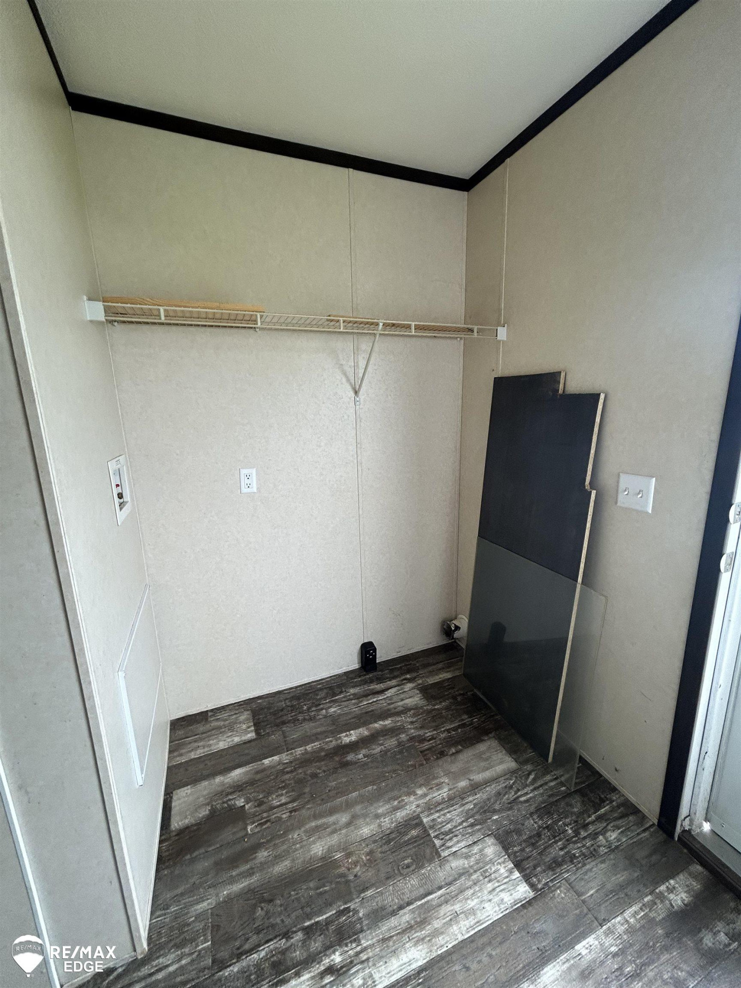 743 Morgan Drive, Flint, MI 48506 — Photo 16