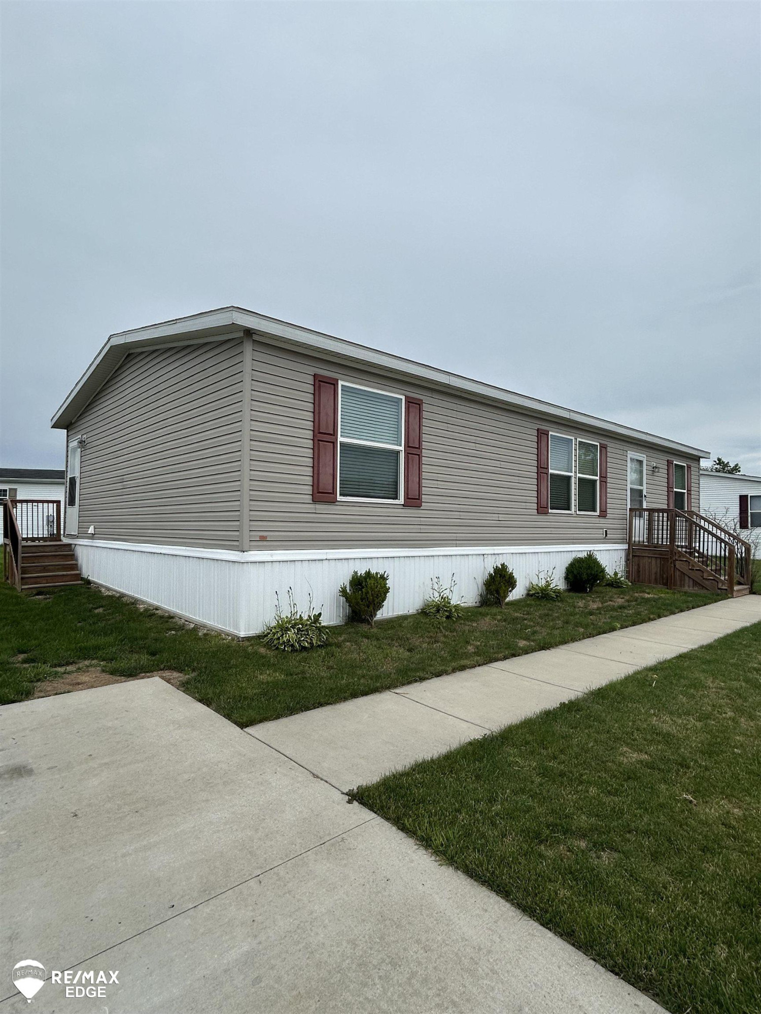 743 Morgan Drive, Flint, MI 48506 — Photo 17