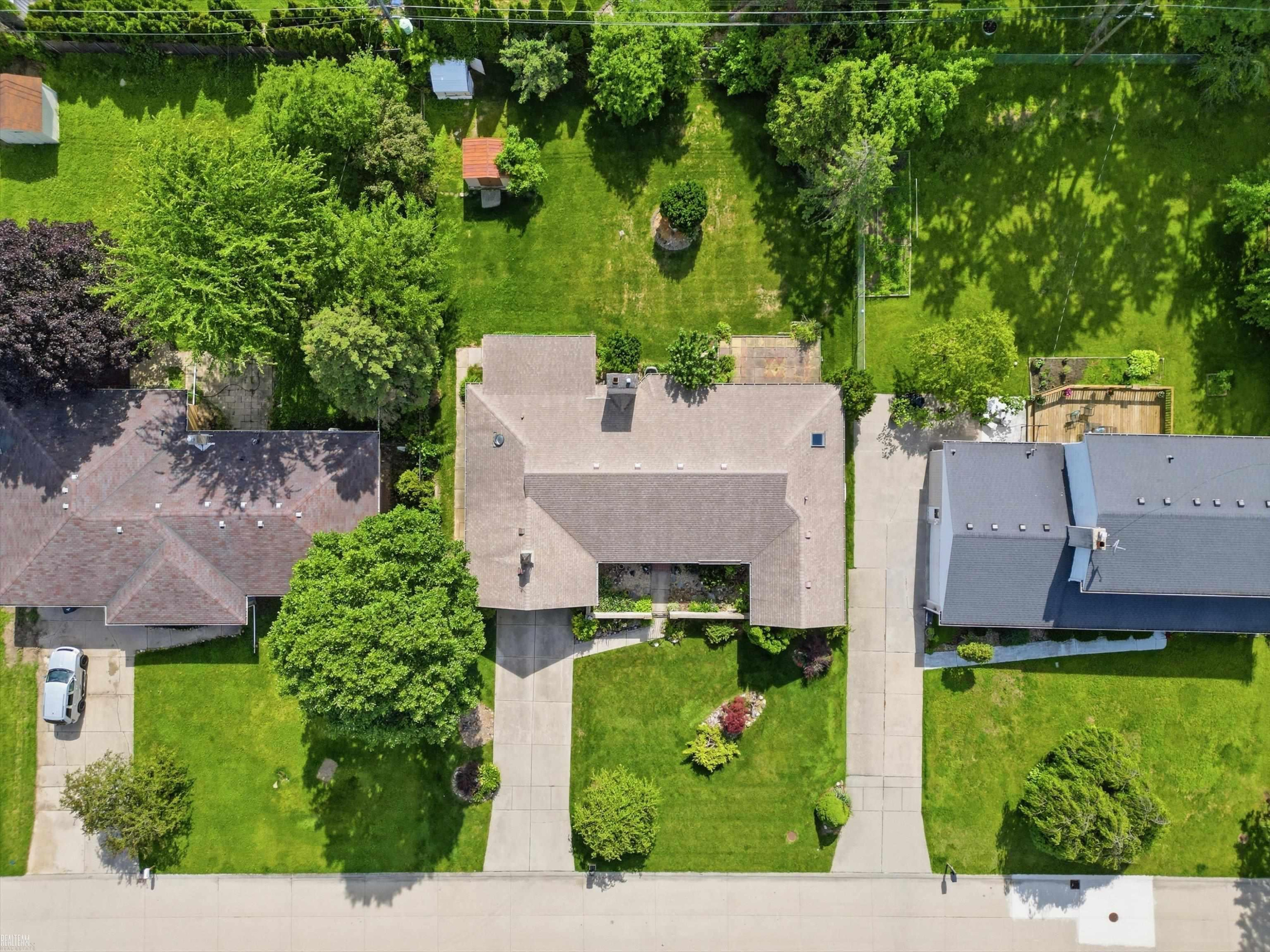 42424 Tessmer Drive, Sterling Heights, MI 48314 — Photo 61
