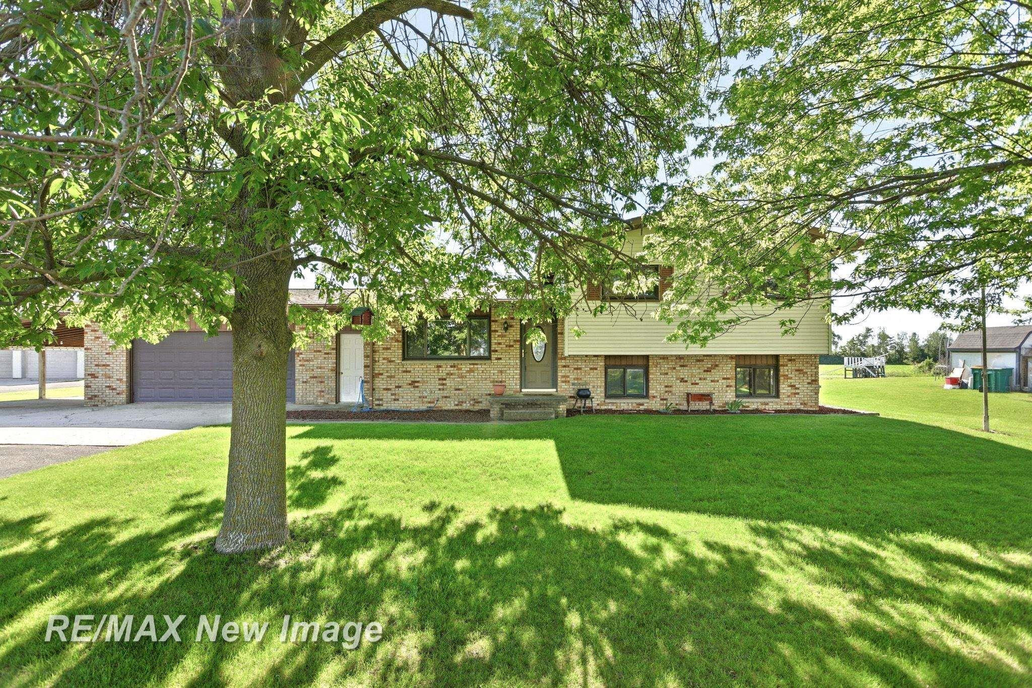 577 S Lincoln Road, Bay City, MI 48708 — Photo 3