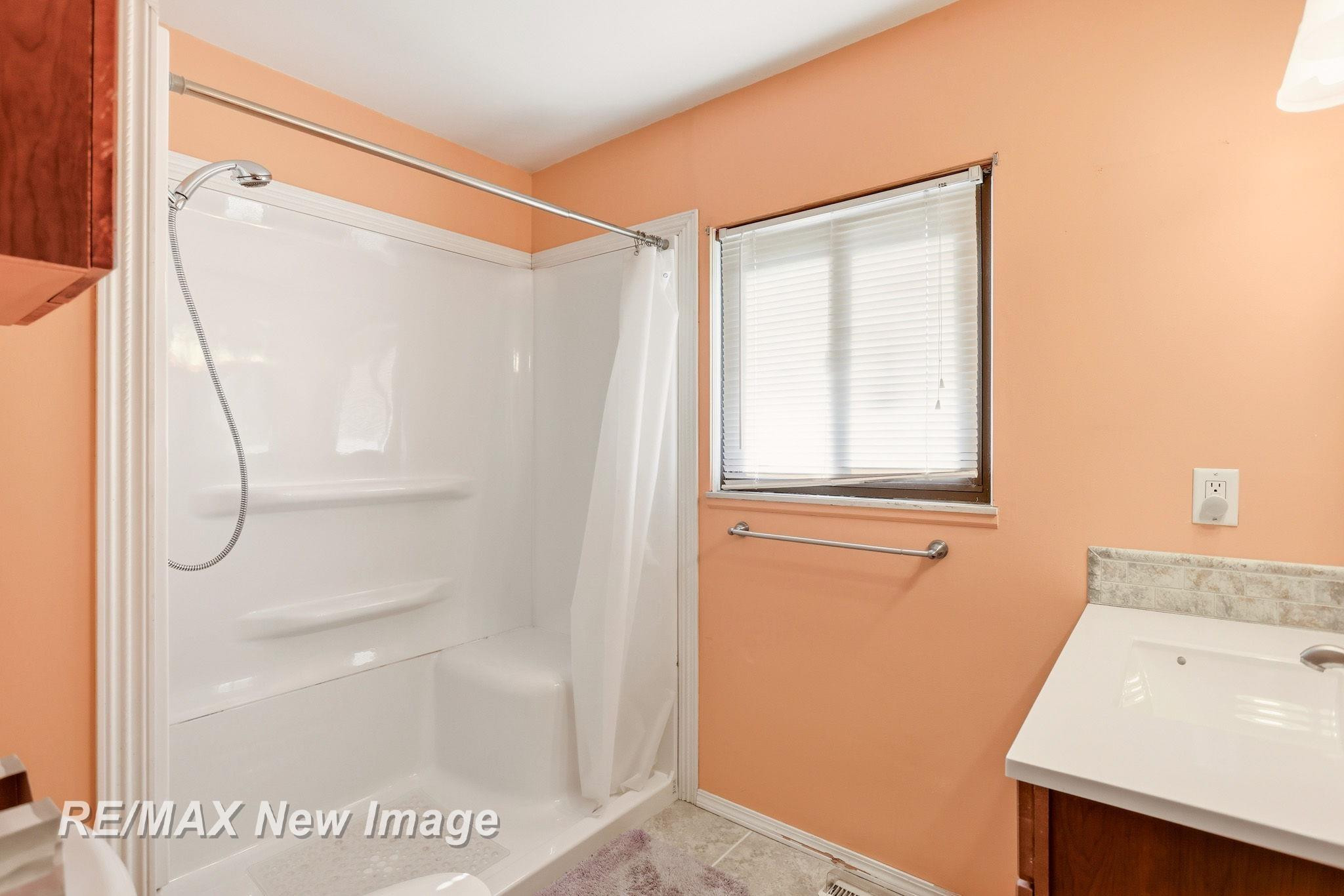 577 S Lincoln Road, Bay City, MI 48708 — Photo 23
