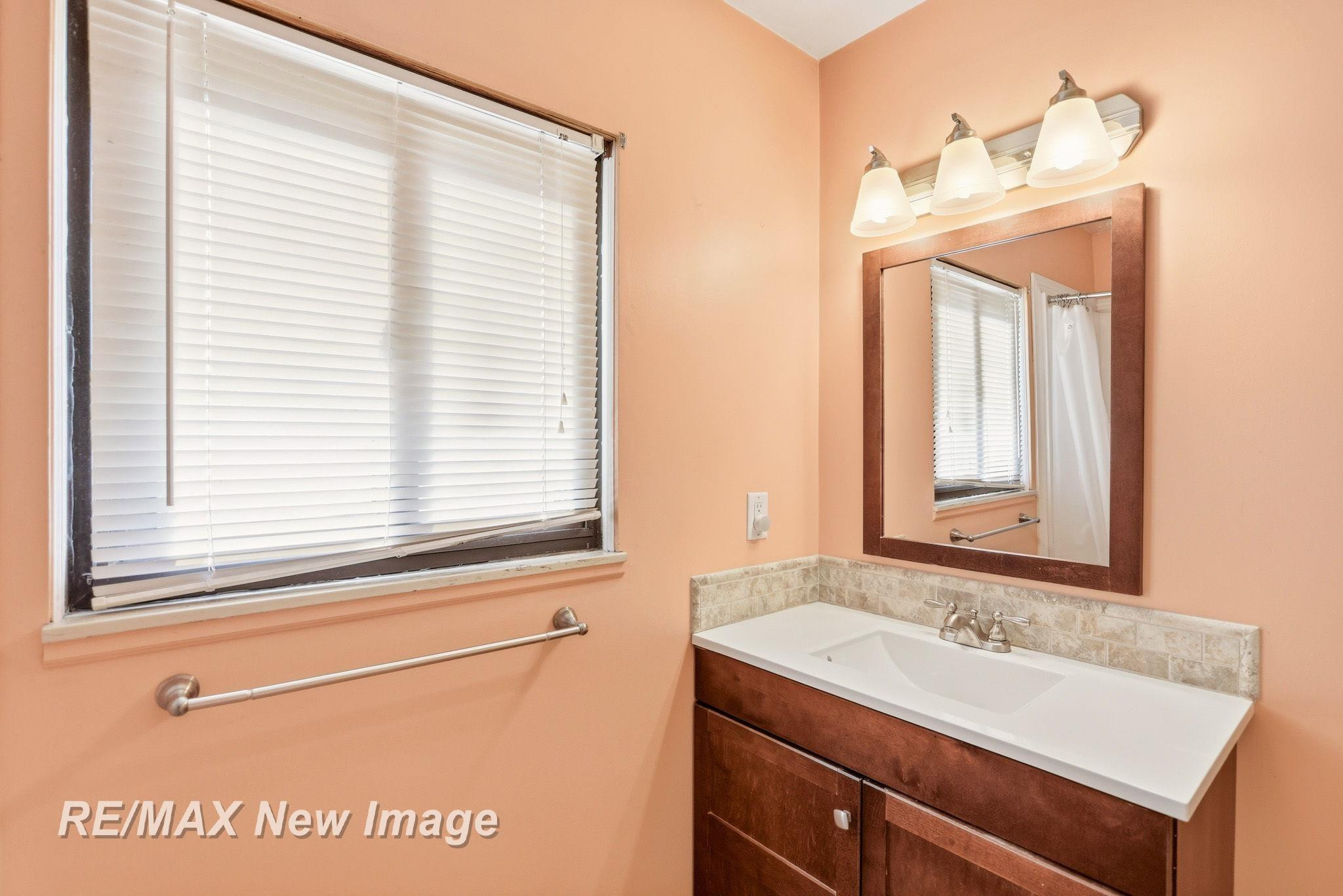 577 S Lincoln Road, Bay City, MI 48708 — Photo 24