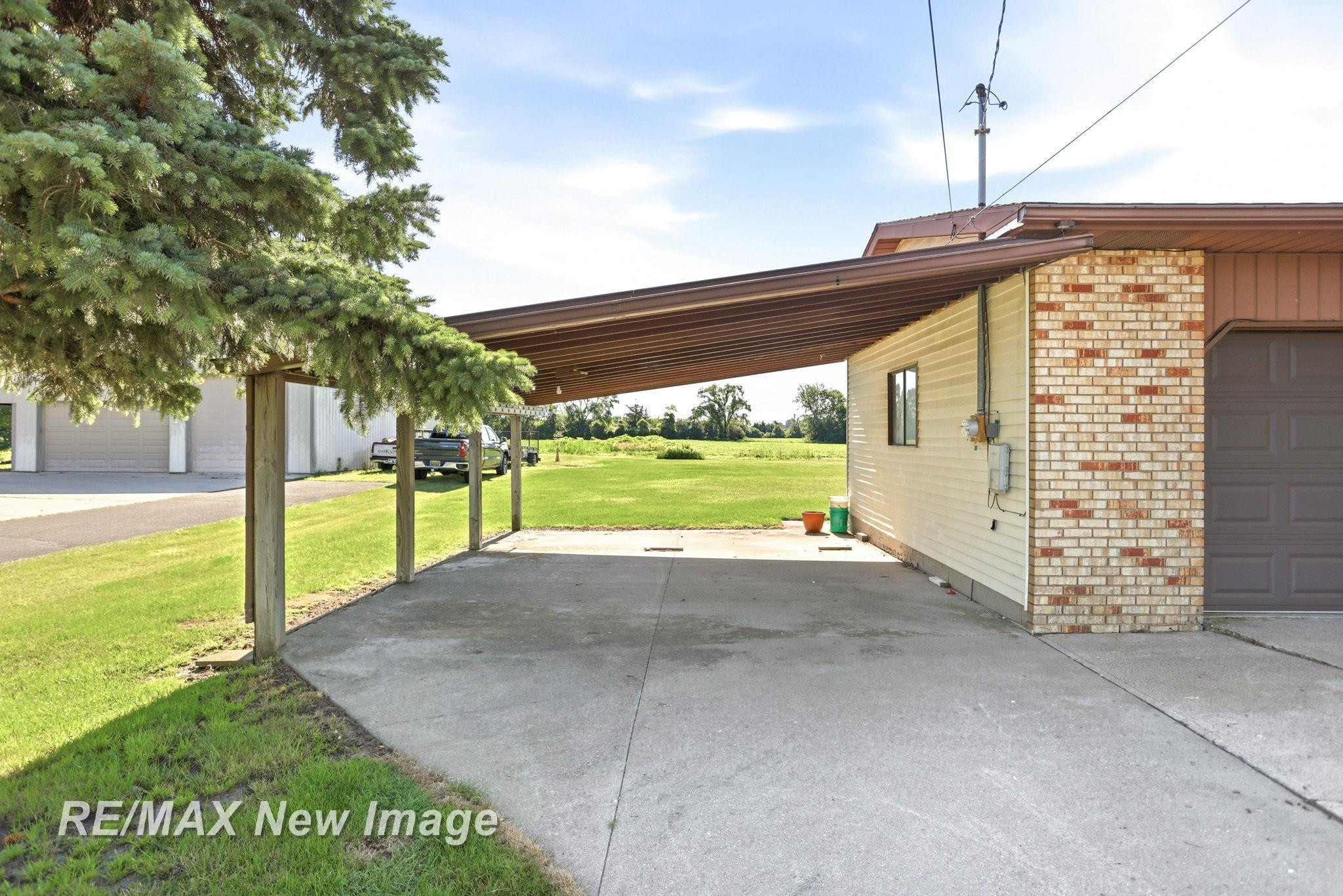 577 S Lincoln Road, Bay City, MI 48708 — Photo 33