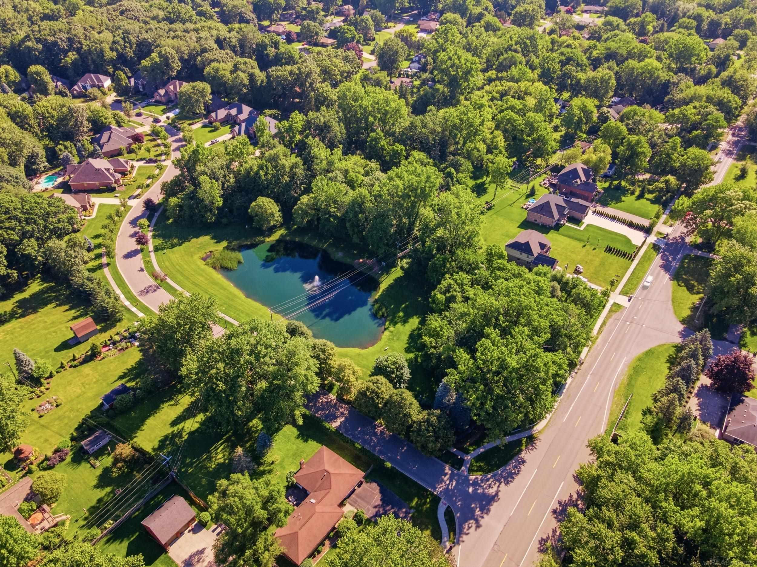 7025 24 Mile Road, MI 48316 — Photo 9