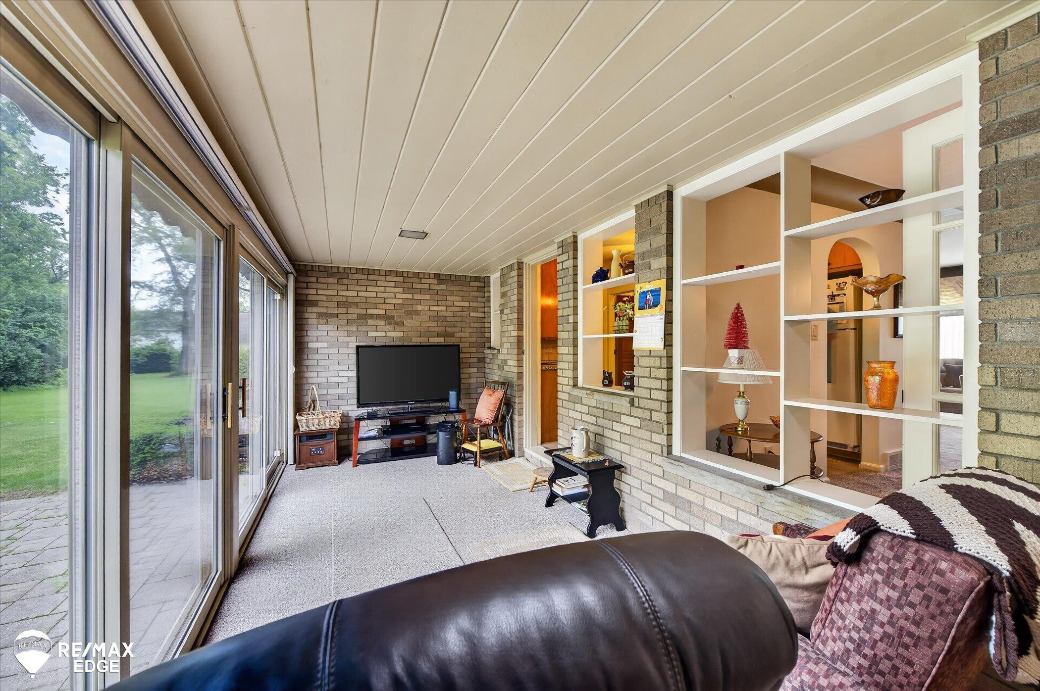 10048 E Coldwater Road, Davison, MI 48423 — Photo 11