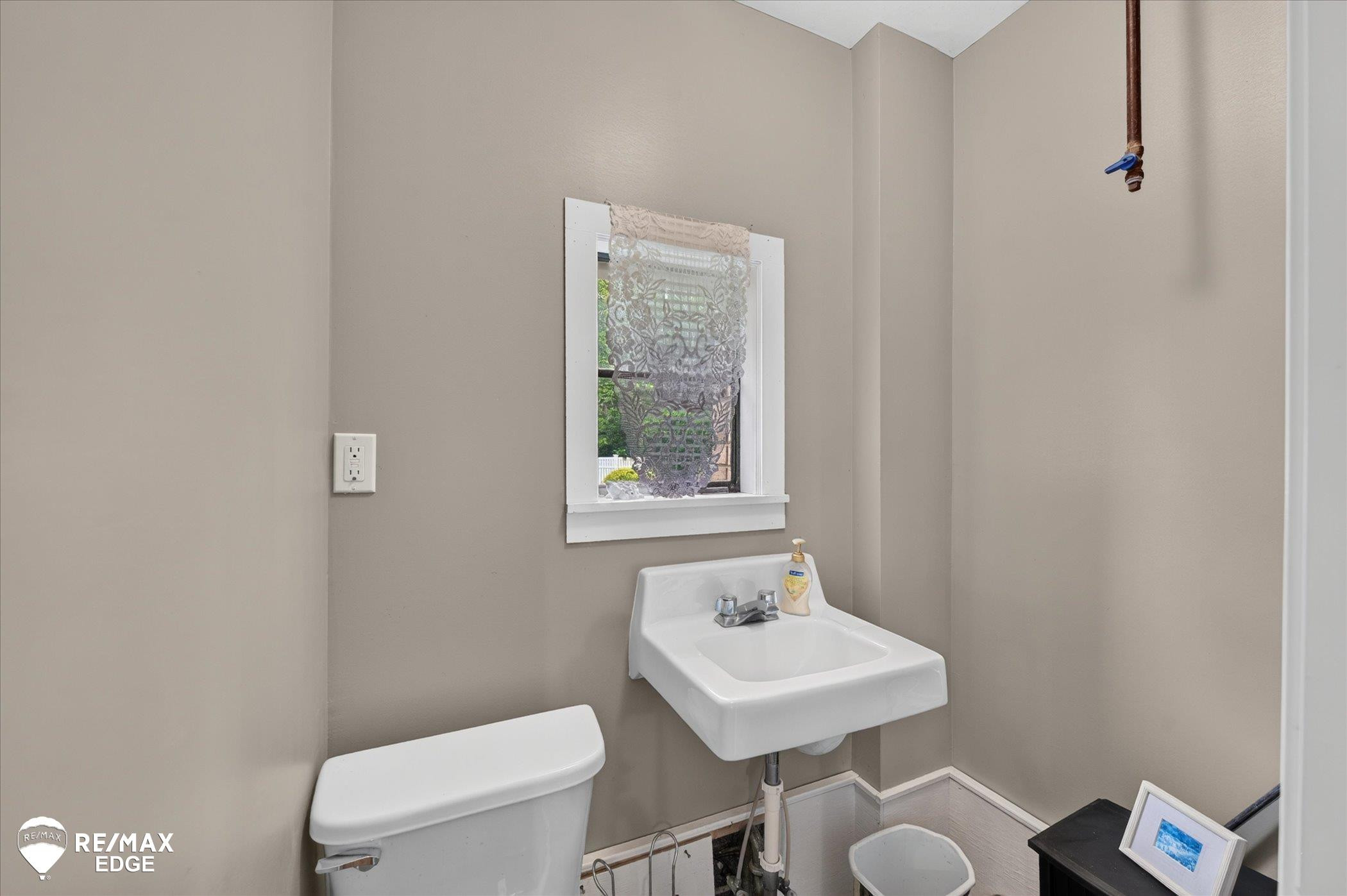 10048 E Coldwater Road, Davison, MI 48423 — Photo 14