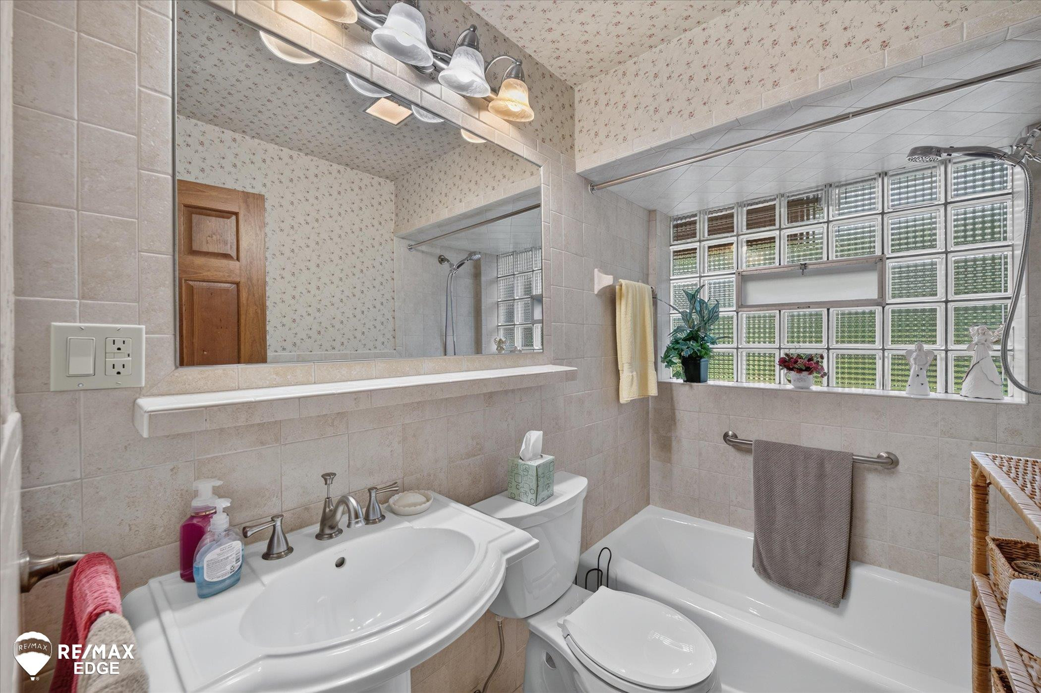 10048 E Coldwater Road, Davison, MI 48423 — Photo 18