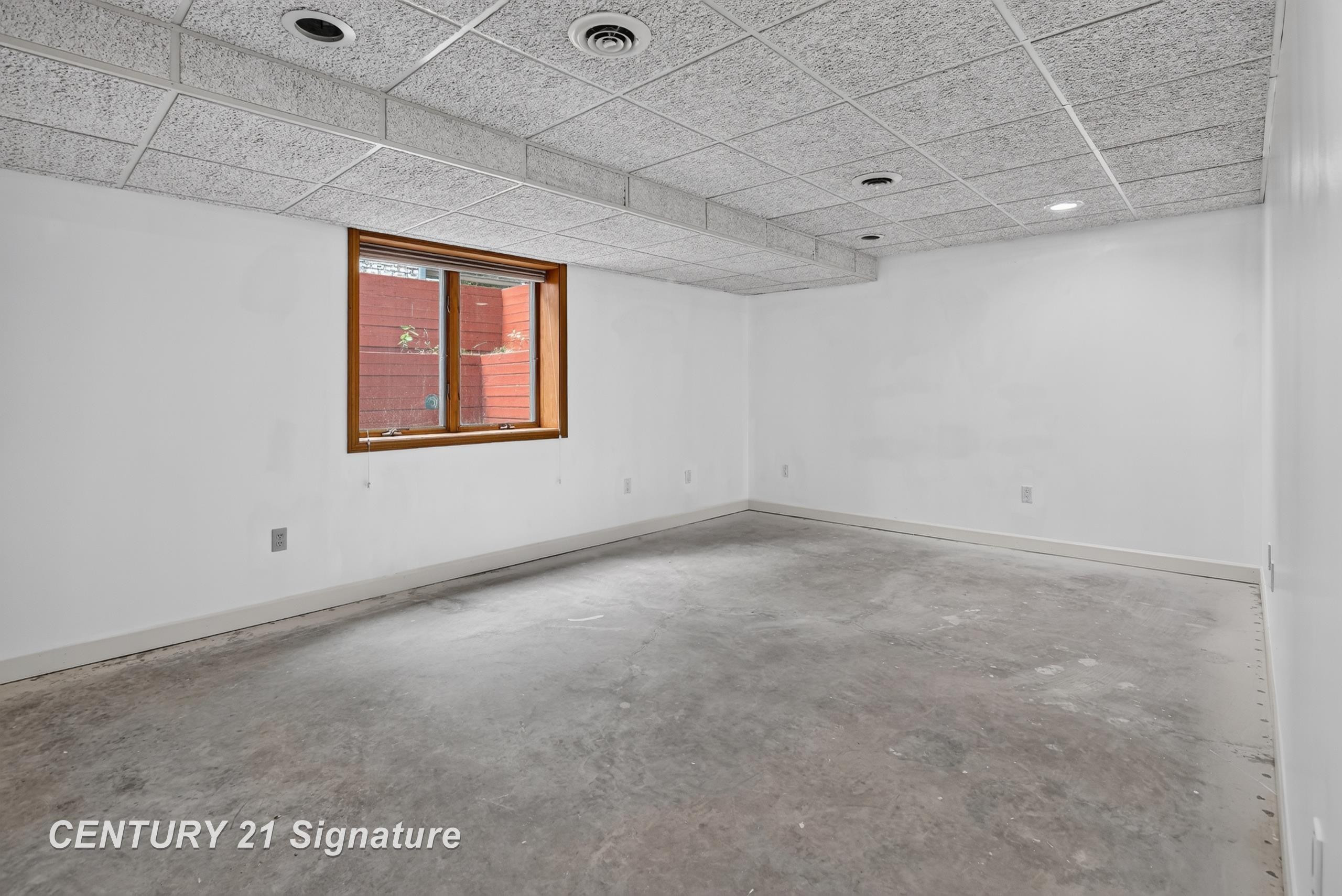 708 Shorefront Circle, Midland, MI 48640 — Photo 26