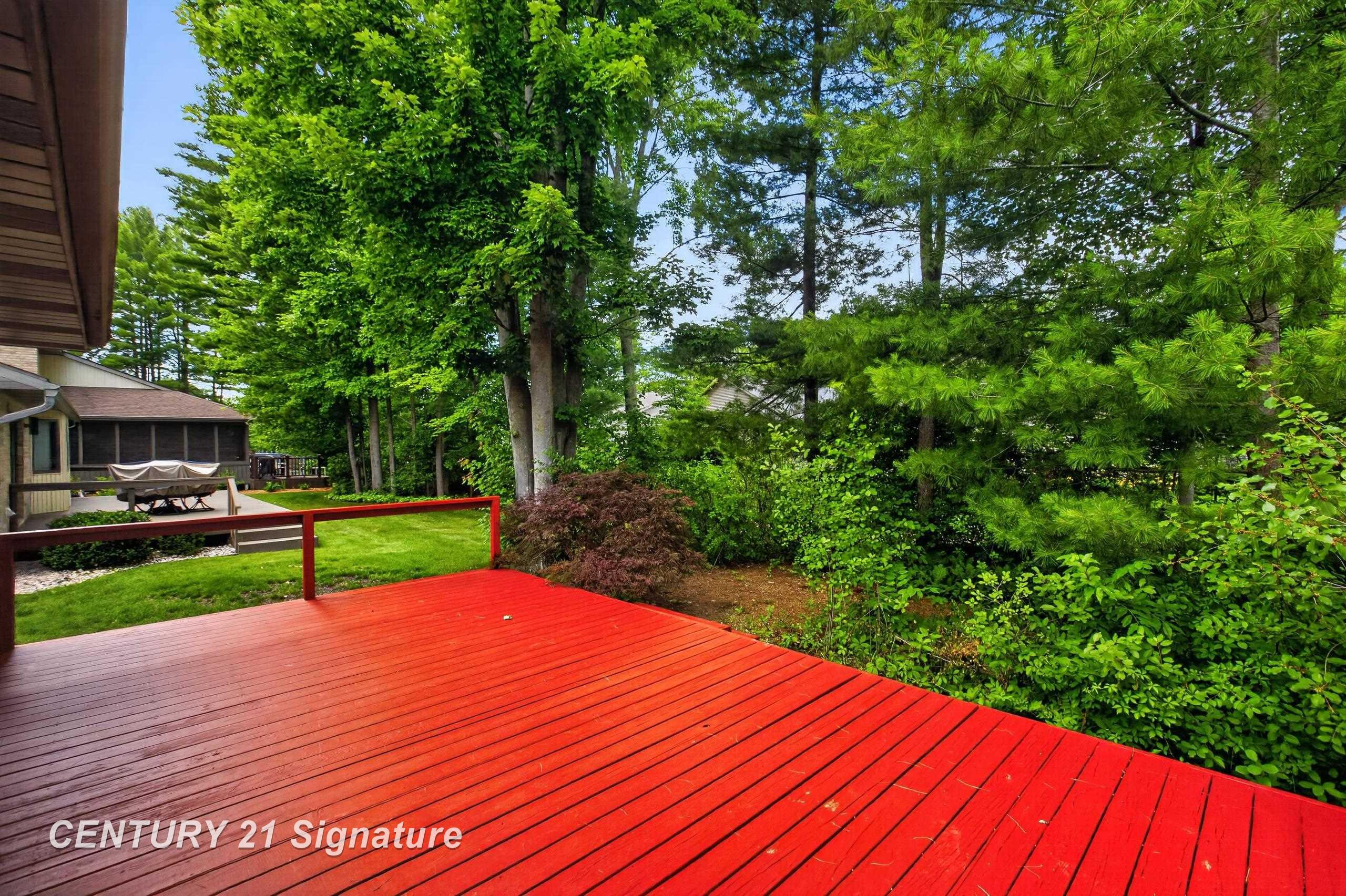 708 Shorefront Circle, Midland, MI 48640 — Photo 35