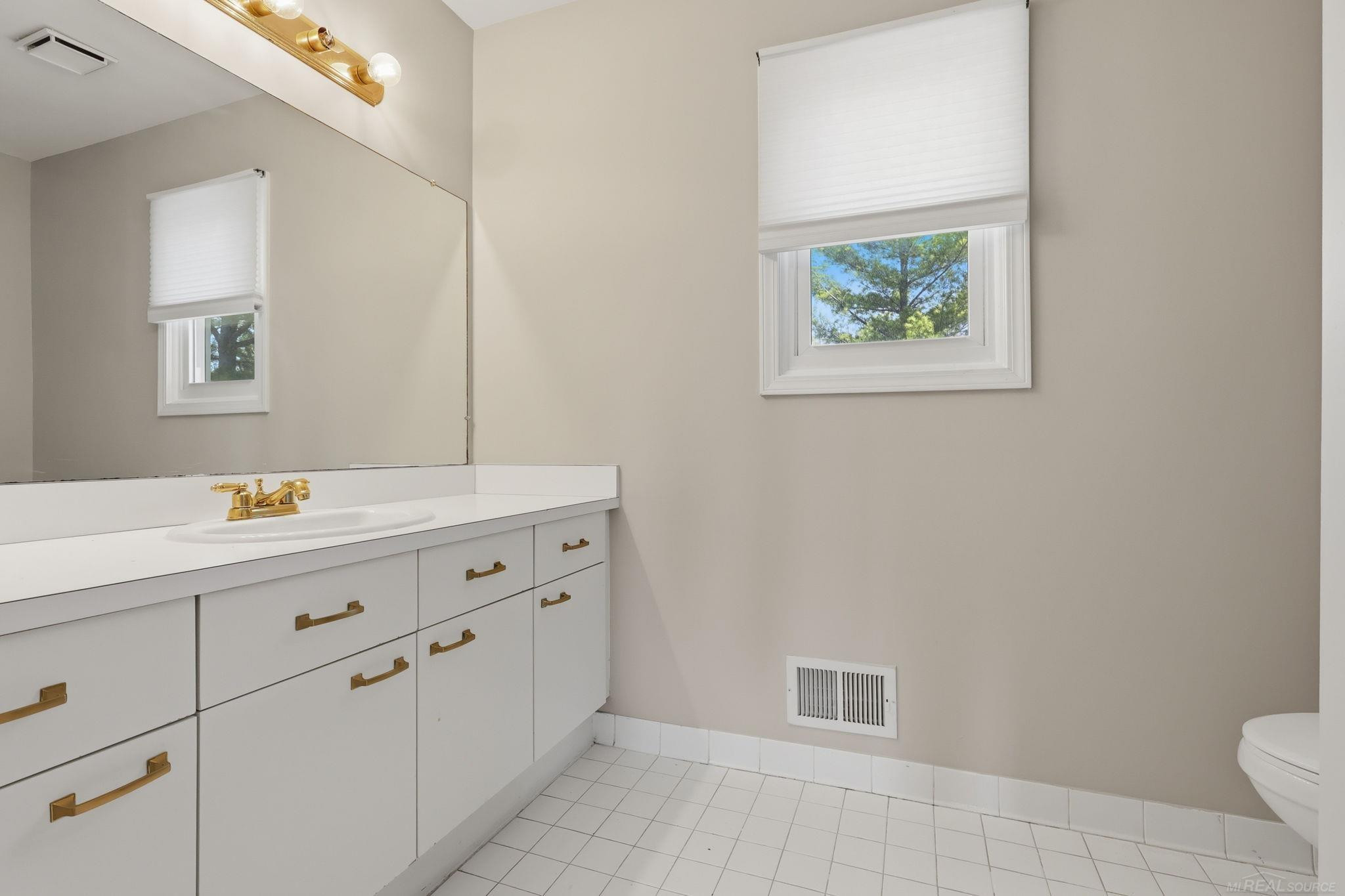 53698 Cranston Drive, Macomb, MI 48042 — Photo 19
