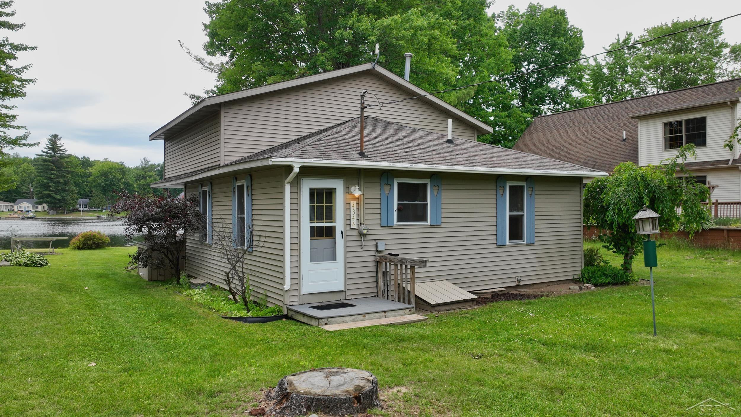 4344 Bay Road, Gladwin, MI 48624 — Photo 6