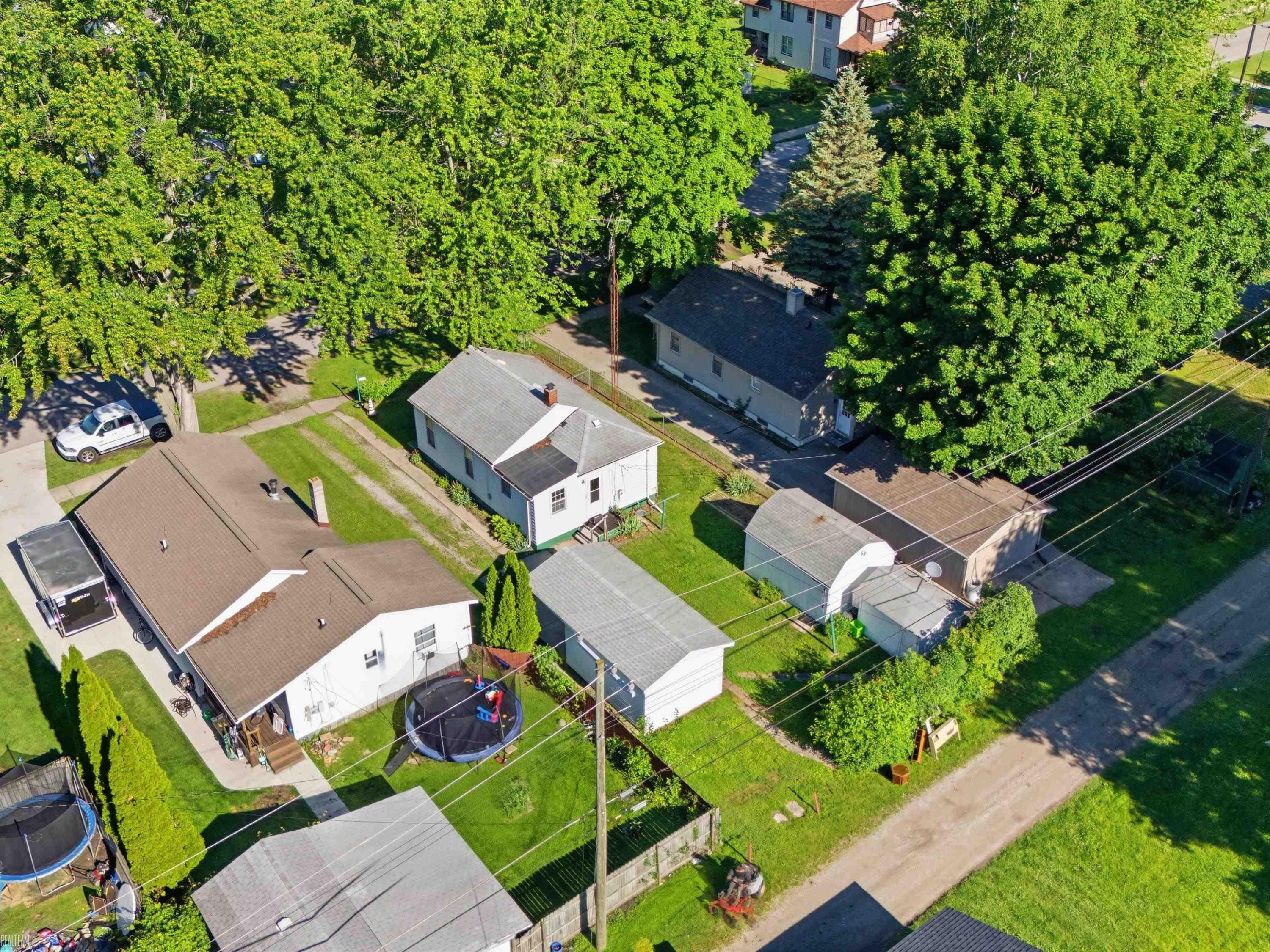 617 Saint James Street, Marysville, MI 48040 — Photo 25