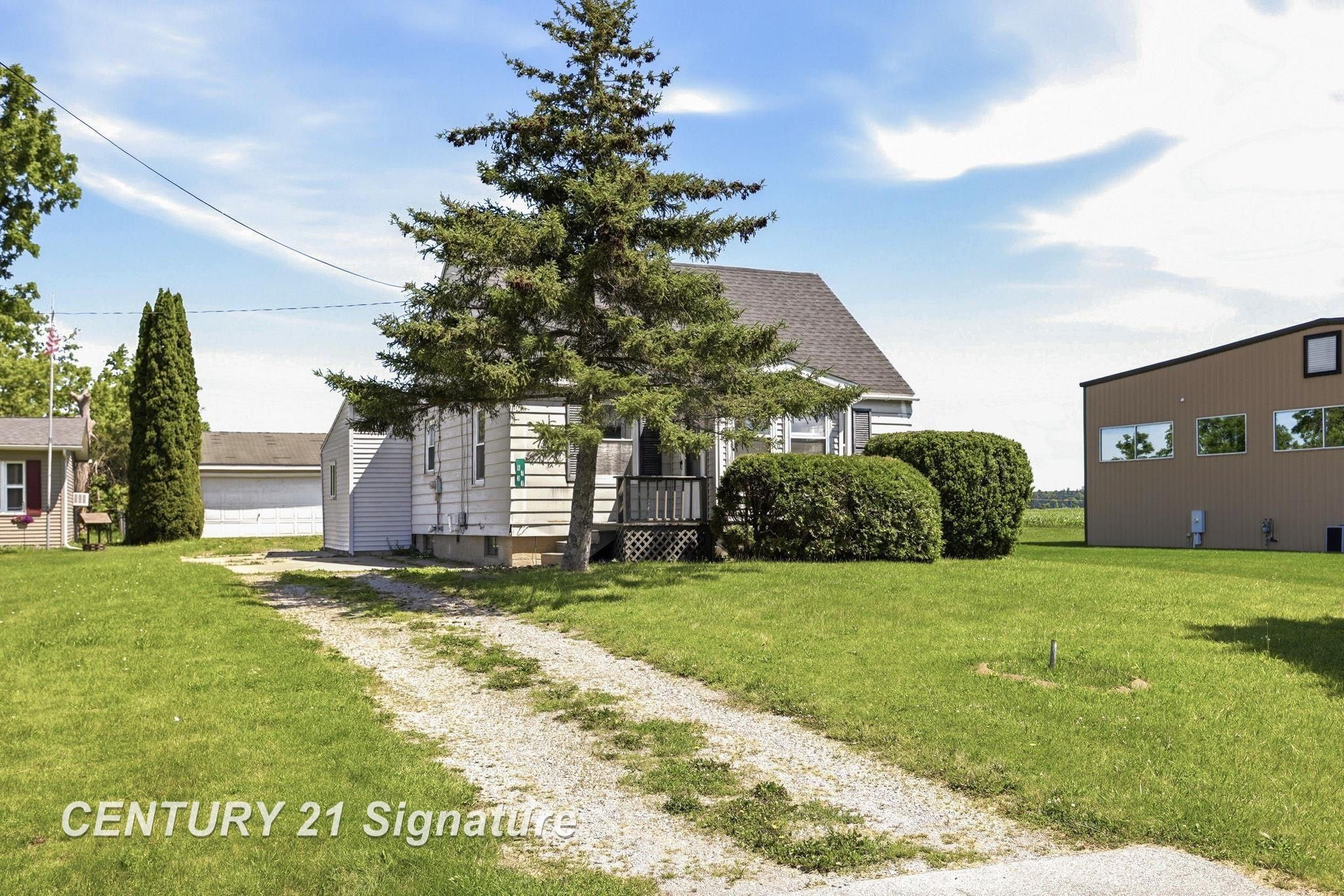 6737 Dixie Highway, Saginaw, MI 48722 — Photo 2