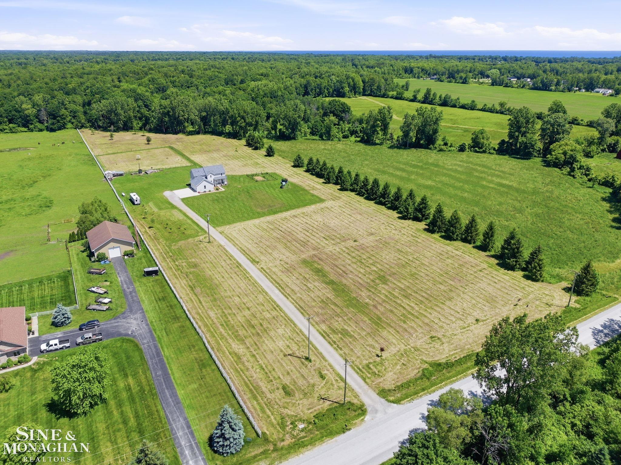 4426 Metcalf Road, MI 48059 — Photo 2