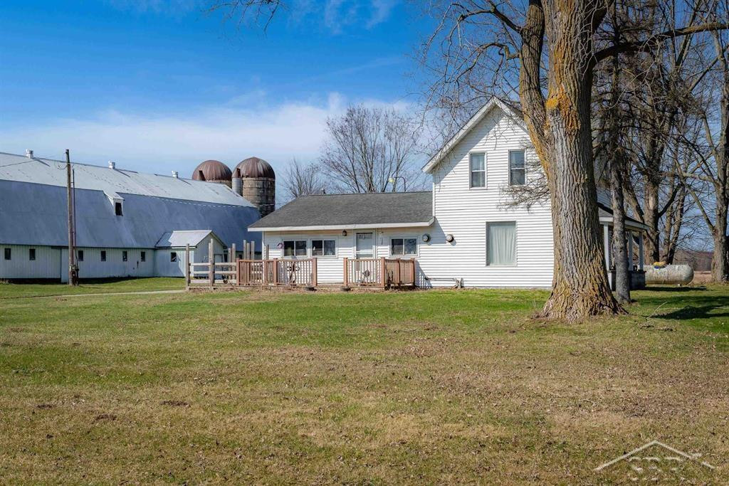 18025 Grabowski Road, Saint Charles, MI 48655 — Photo 8