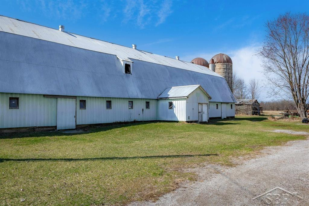 18025 Grabowski Road, Saint Charles, MI 48655 — Photo 9