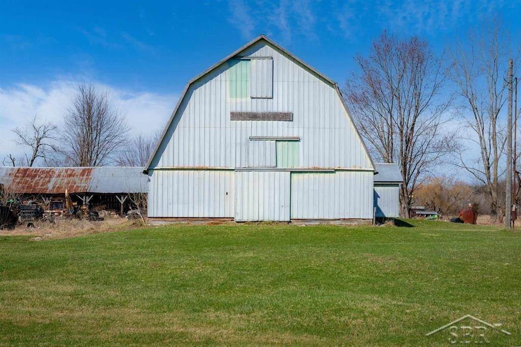 18025 Grabowski Road, Saint Charles, MI 48655 — Photo 13