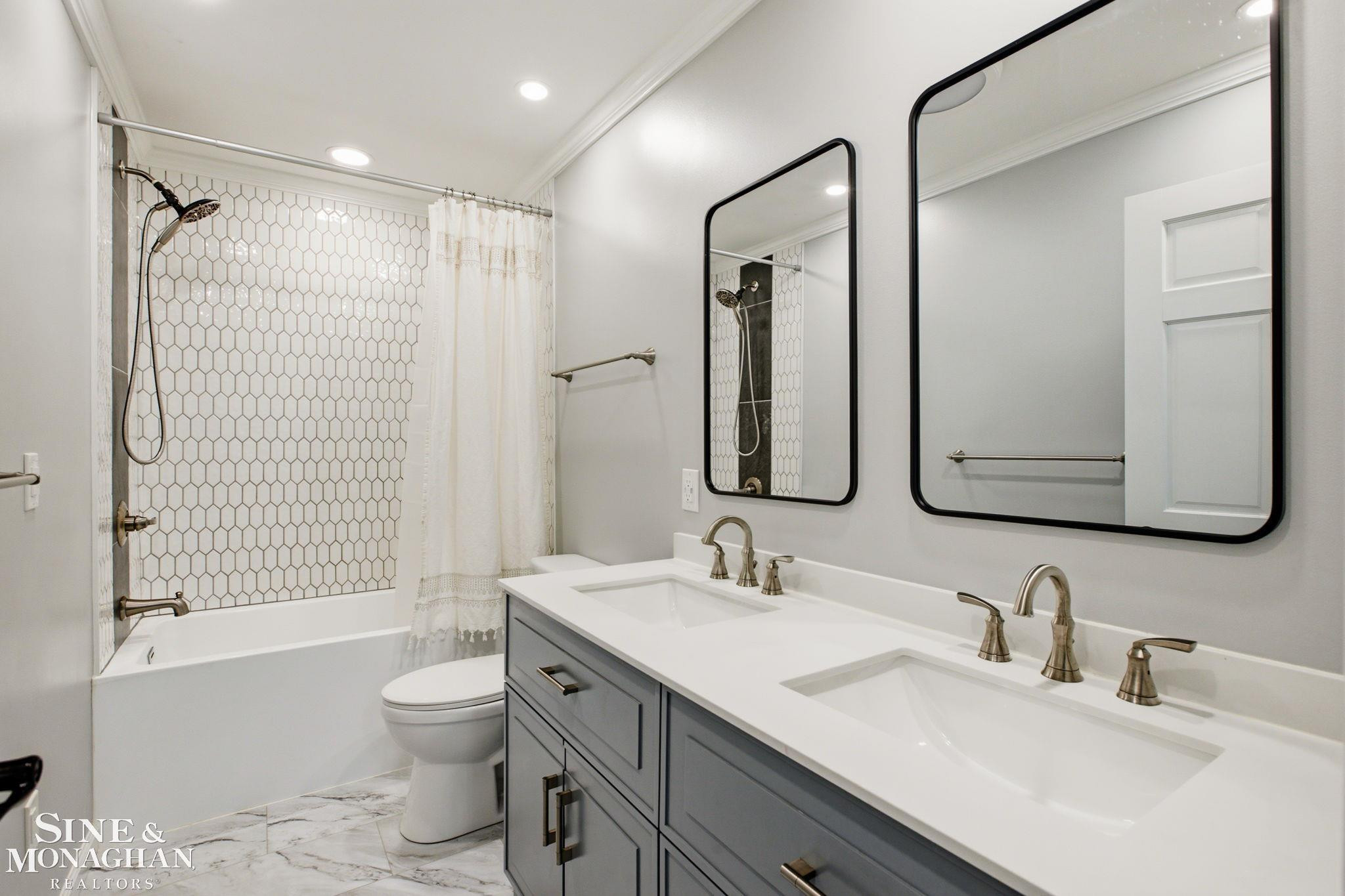 4426 Metcalf Road, MI 48059 — Photo 31