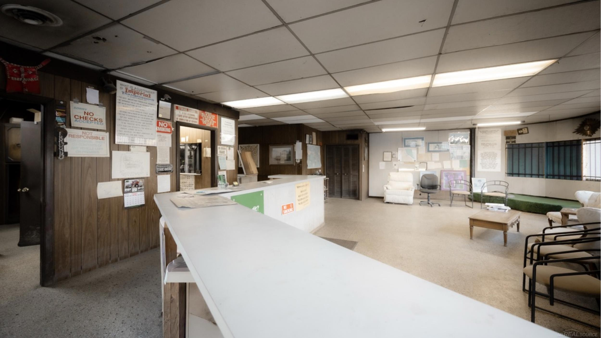 13118 Gratiot Avenue, Detroit, MI 48205 — Photo 13