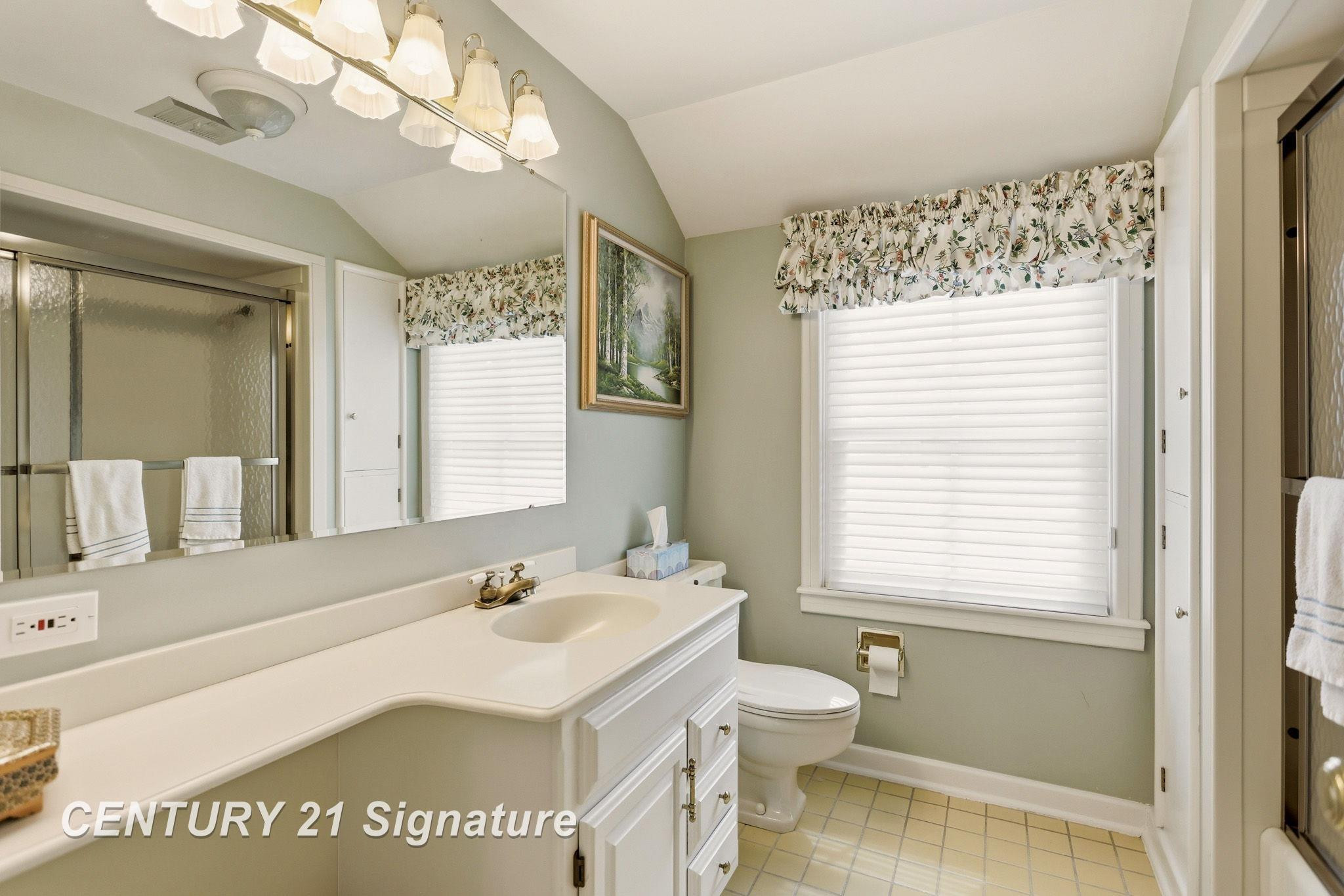 14 Edgewood Road, Saginaw, MI 48602 — Photo 47
