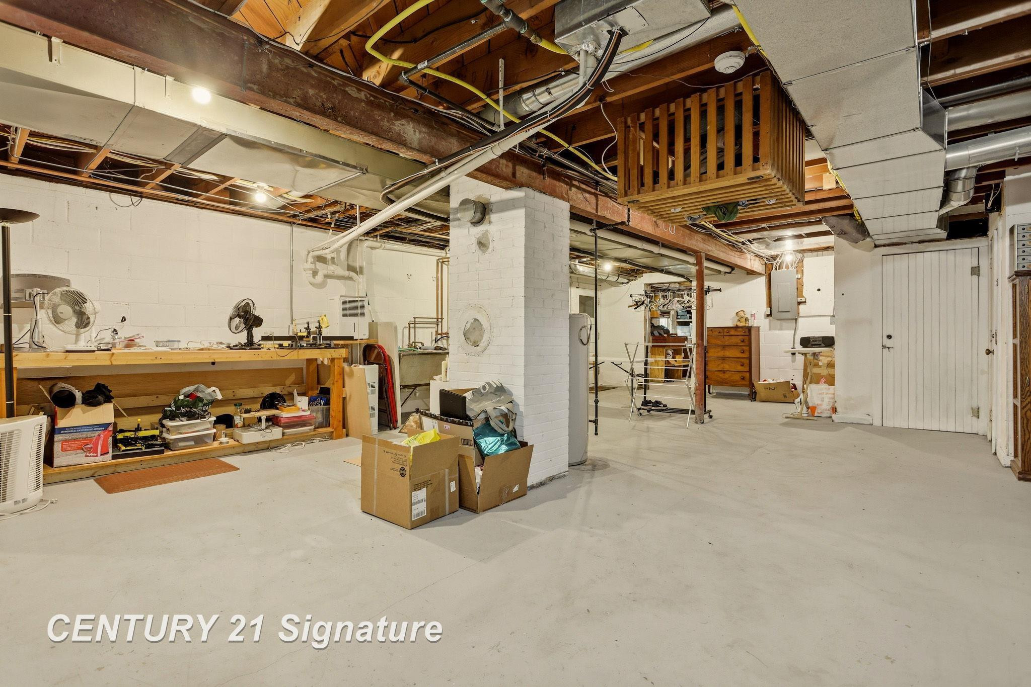 14 Edgewood Road, Saginaw, MI 48602 — Photo 53