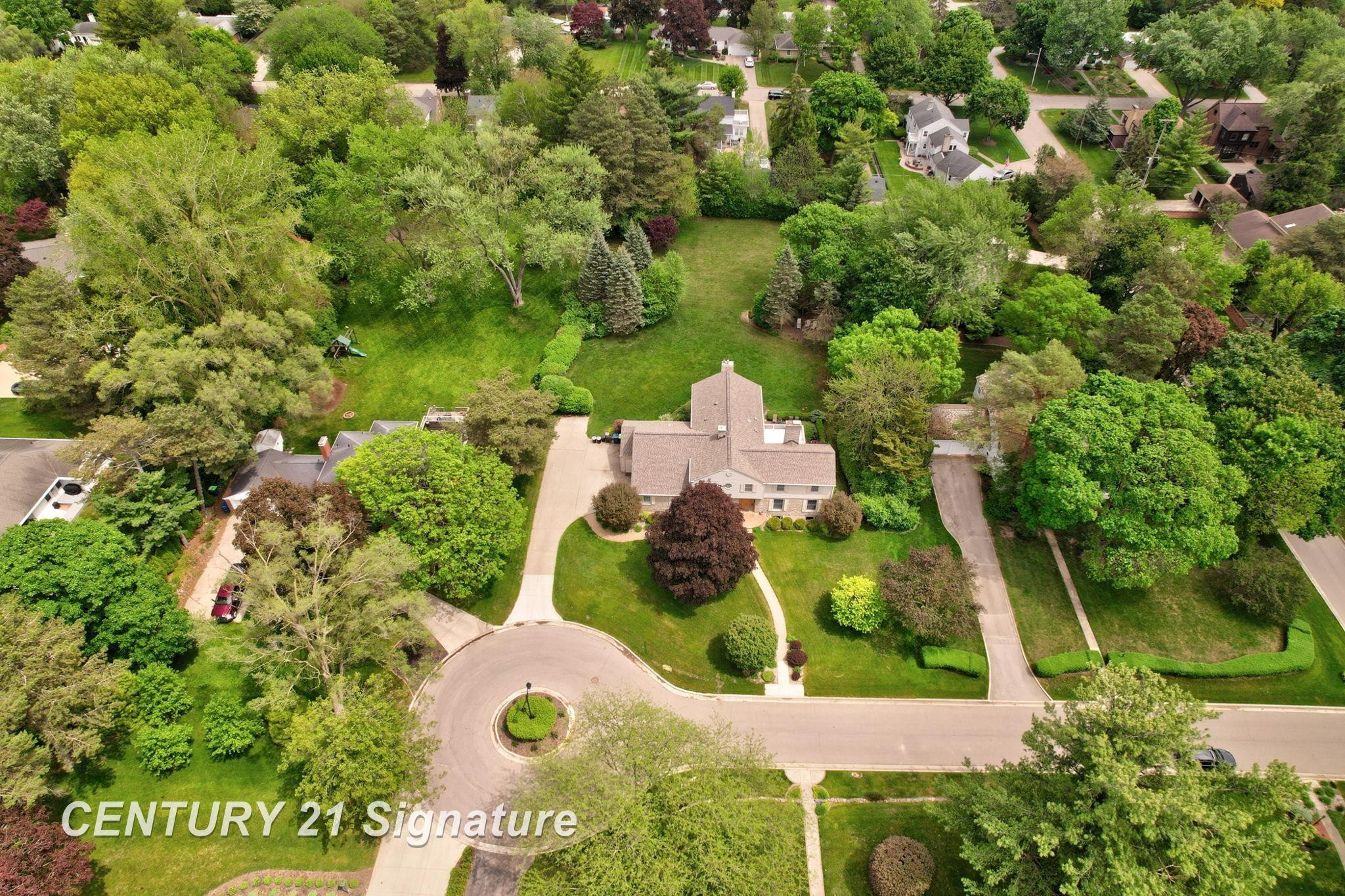 14 Edgewood Road, Saginaw, MI 48602 — Photo 74