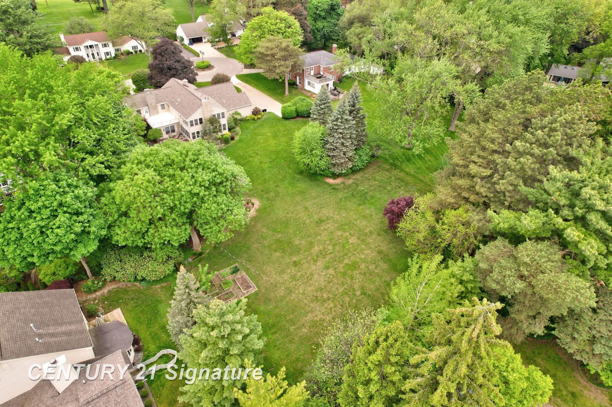 14 Edgewood Road, Saginaw, MI 48602 — Photo 79