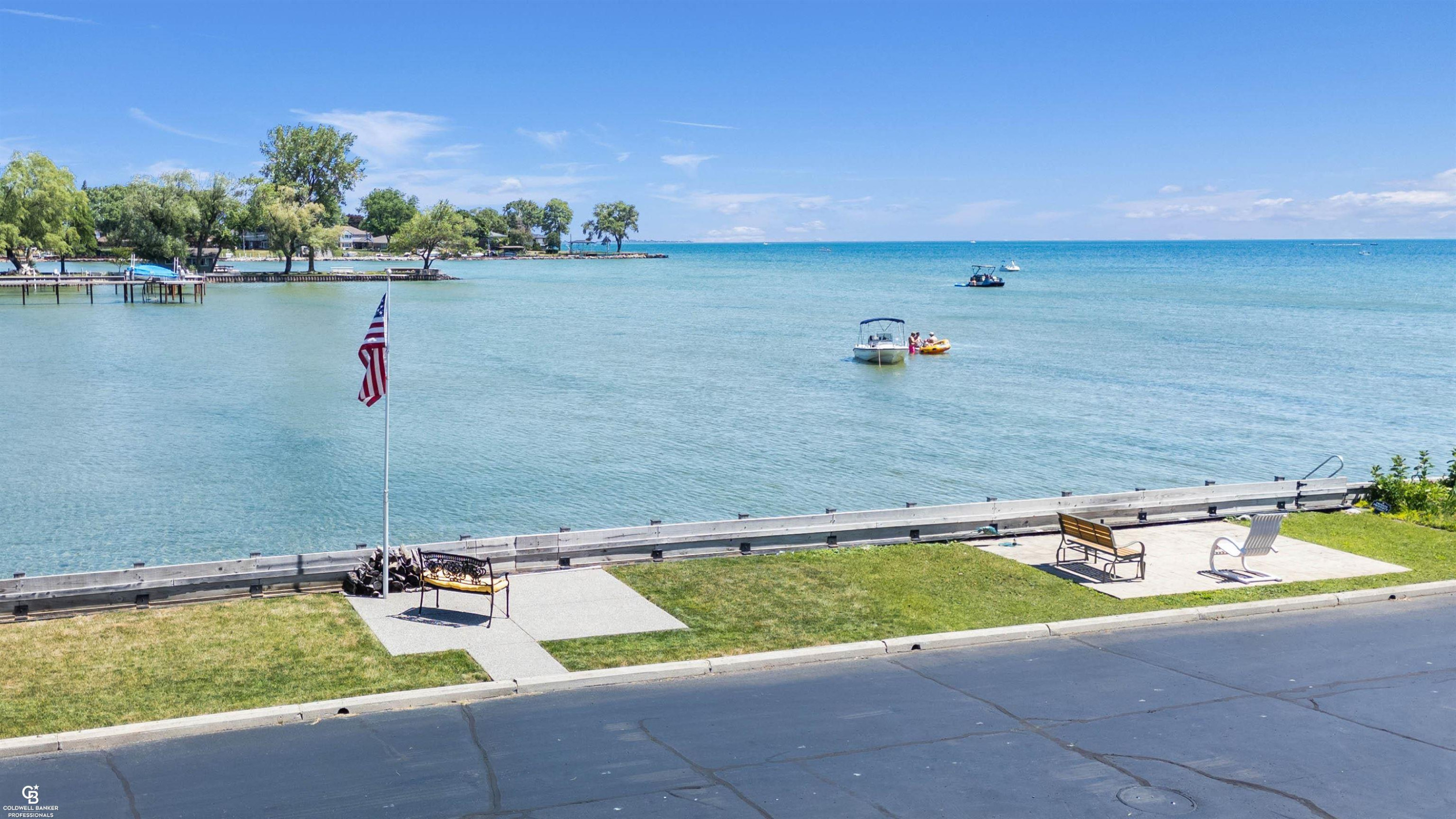 22640 Wildwood Street, Saint Clair Shores, MI 48081 — Photo 43