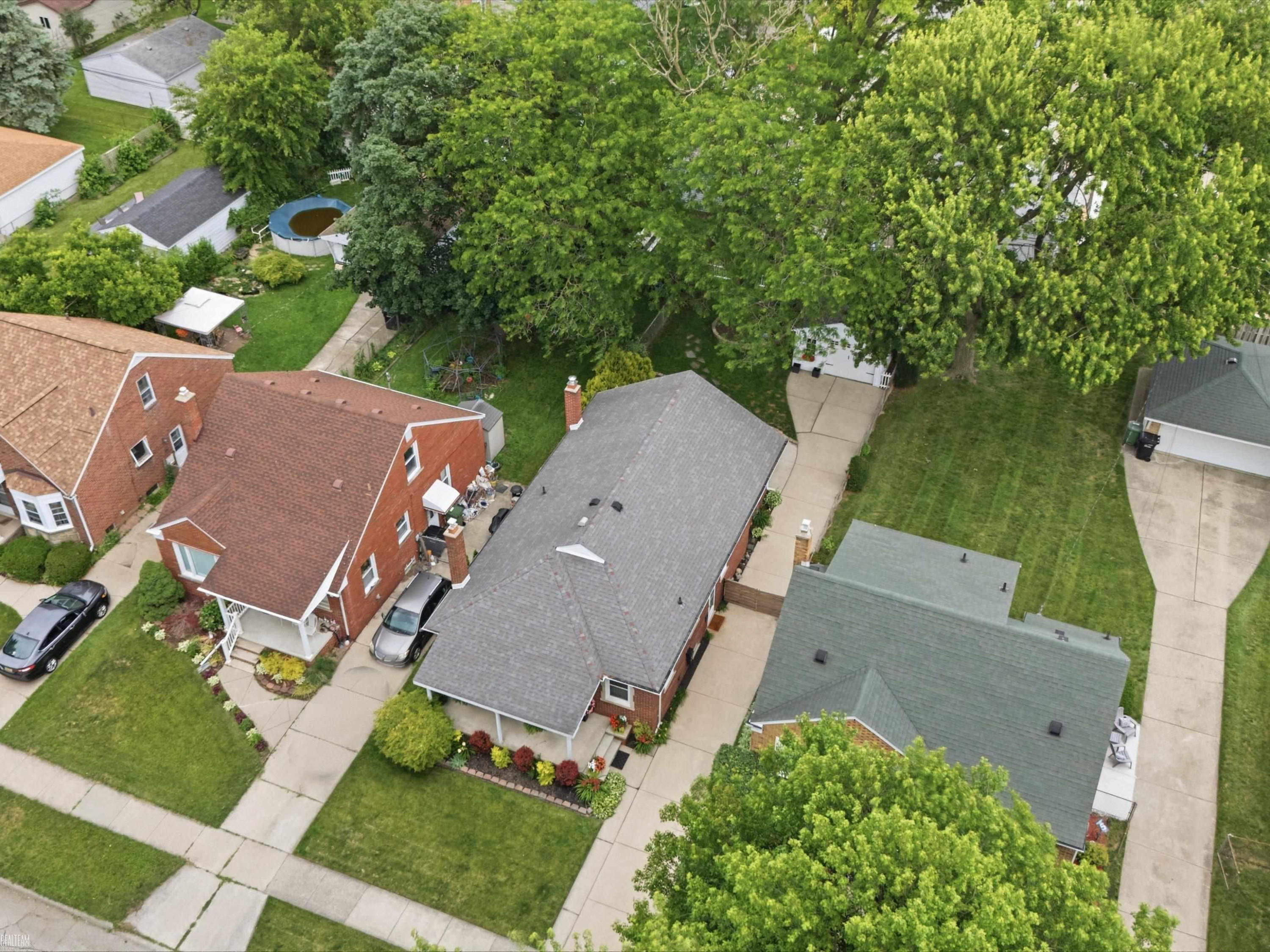 7829 Buckingham Avenue, Allen Park, MI 48101 — Photo 4