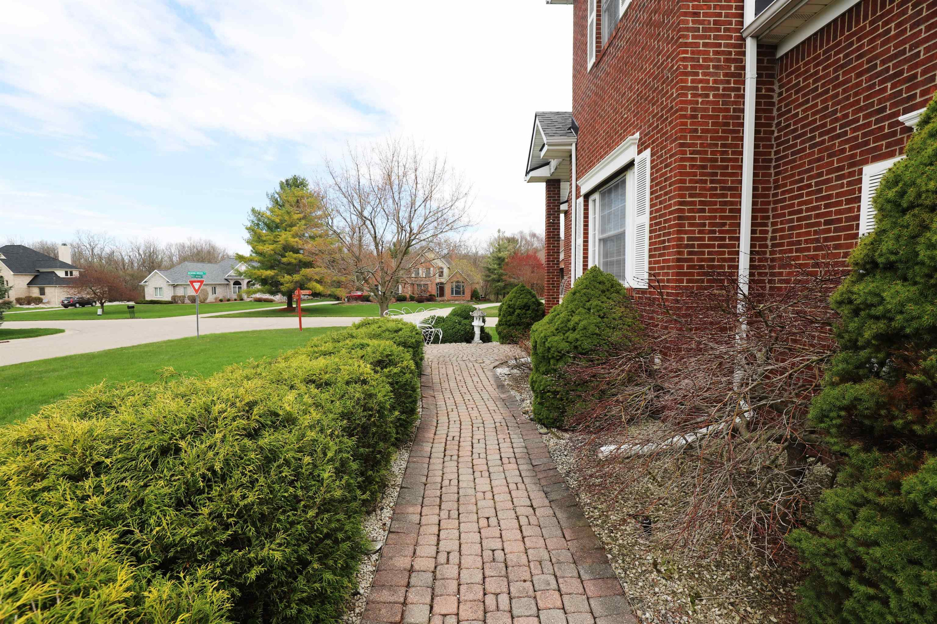 3171 Misty Morning Drive, Flushing, MI 48433 — Photo 2