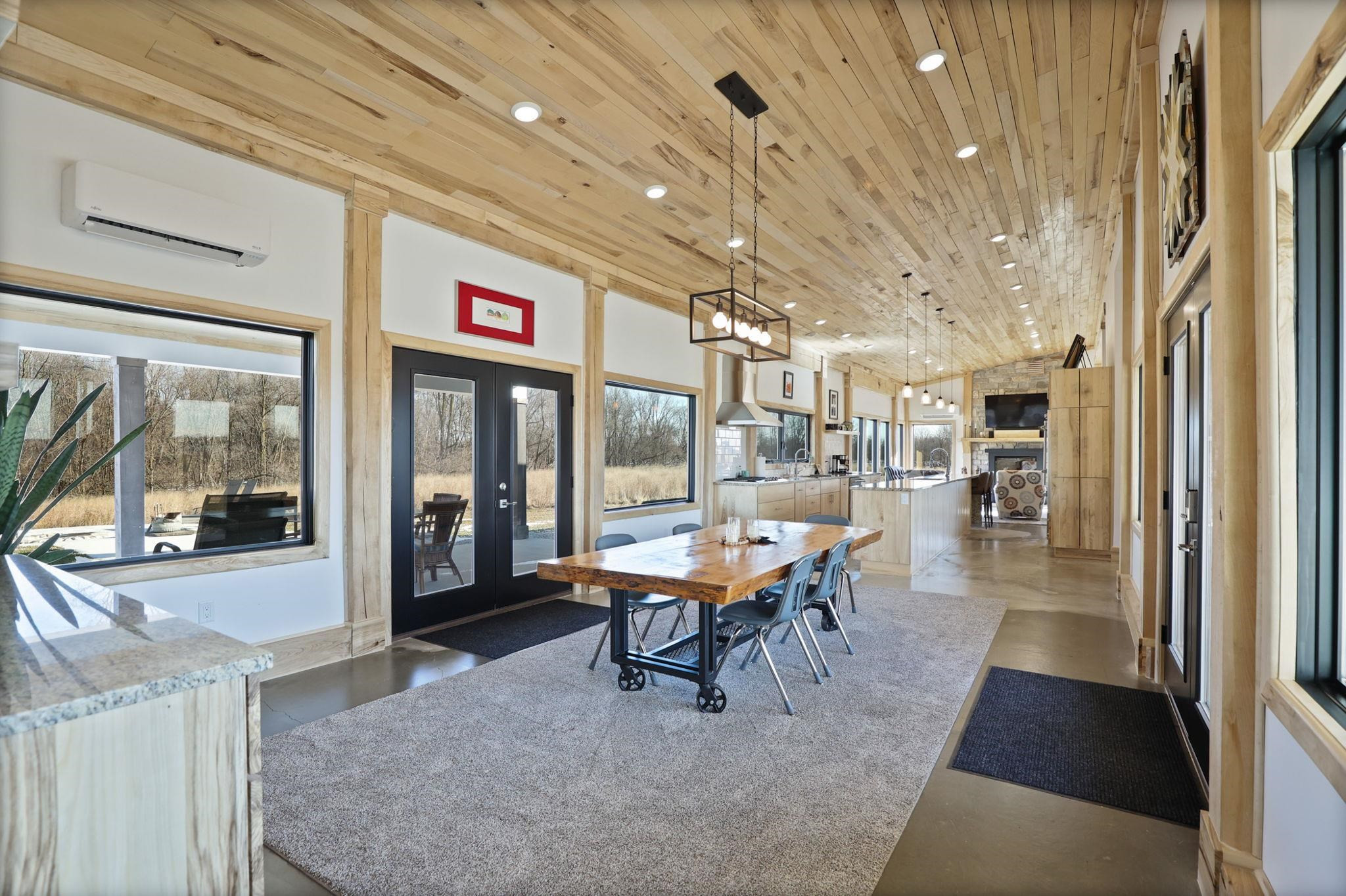 5595 Riverview Drive, Bridgeport, MI 48722 — Photo 8