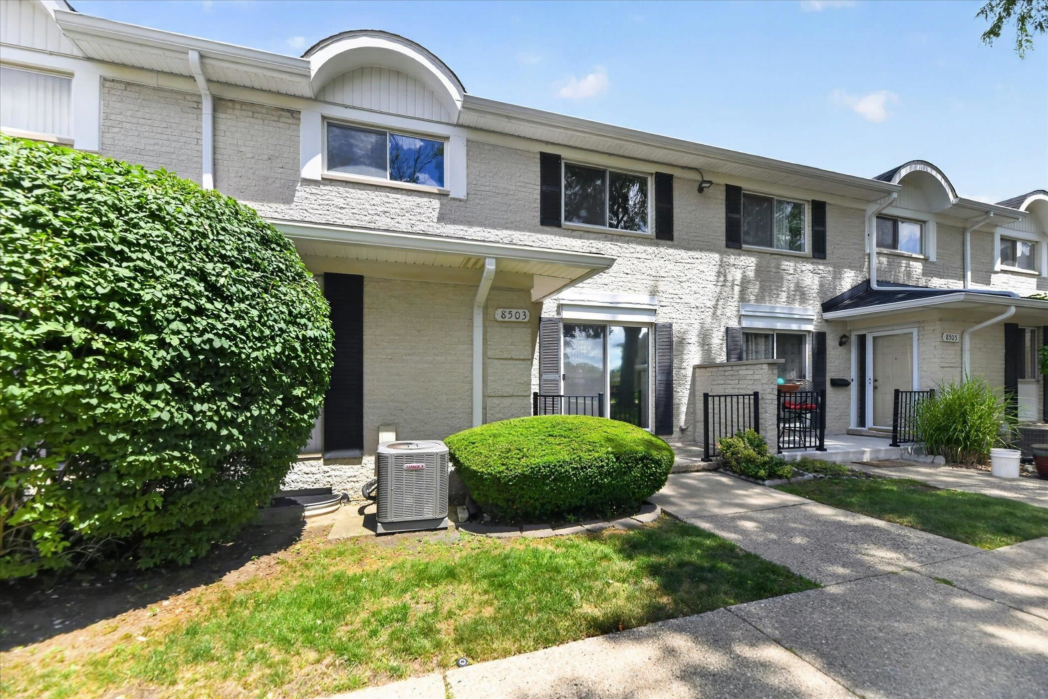8503 Winchester Dr Drive, Sterling Heights, MI 48313 — Photo 3