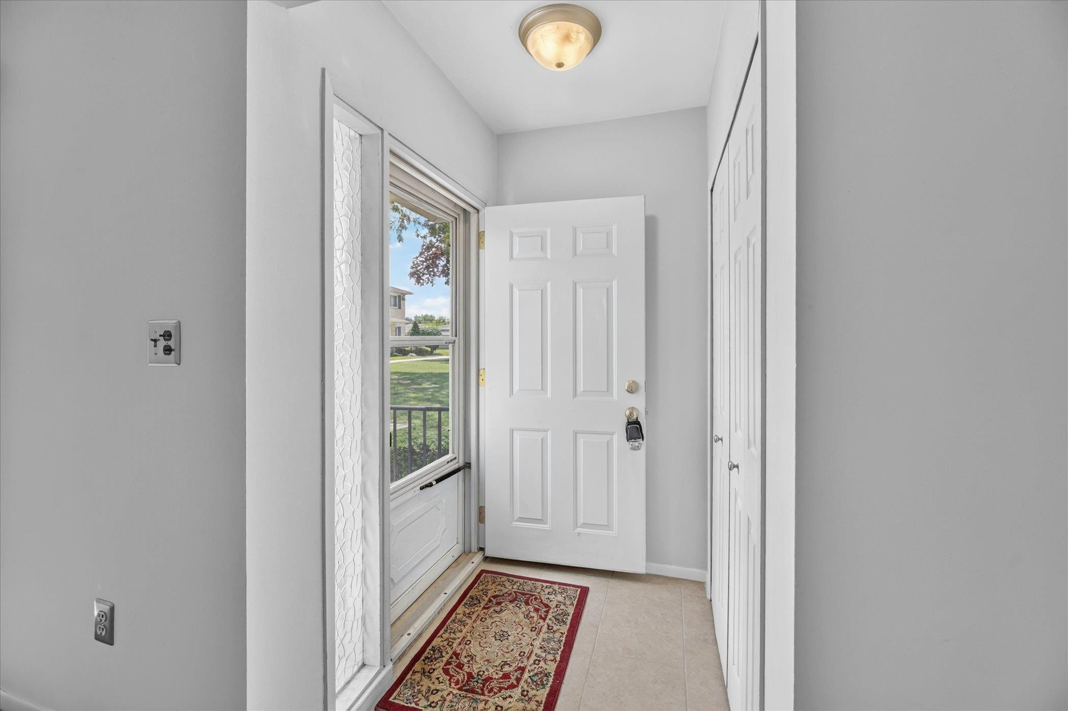 8503 Winchester Dr Drive, Sterling Heights, MI 48313 — Photo 10