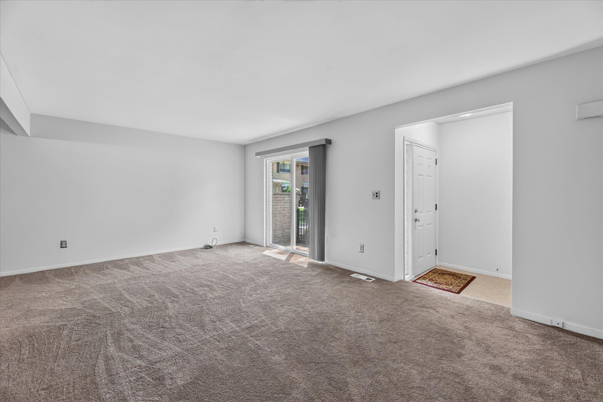8503 Winchester Dr Drive, Sterling Heights, MI 48313 — Photo 12