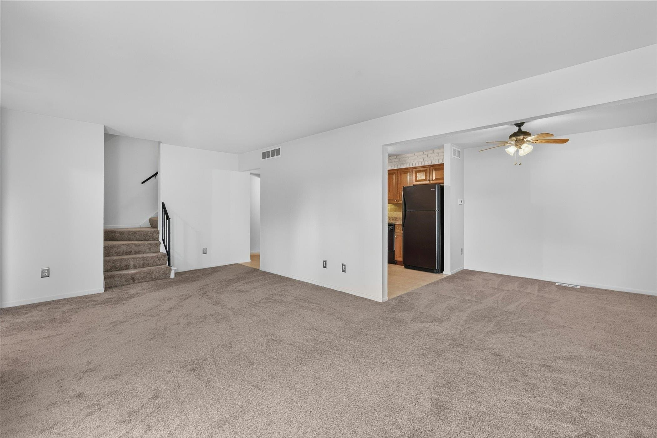 8503 Winchester Dr Drive, Sterling Heights, MI 48313 — Photo 13