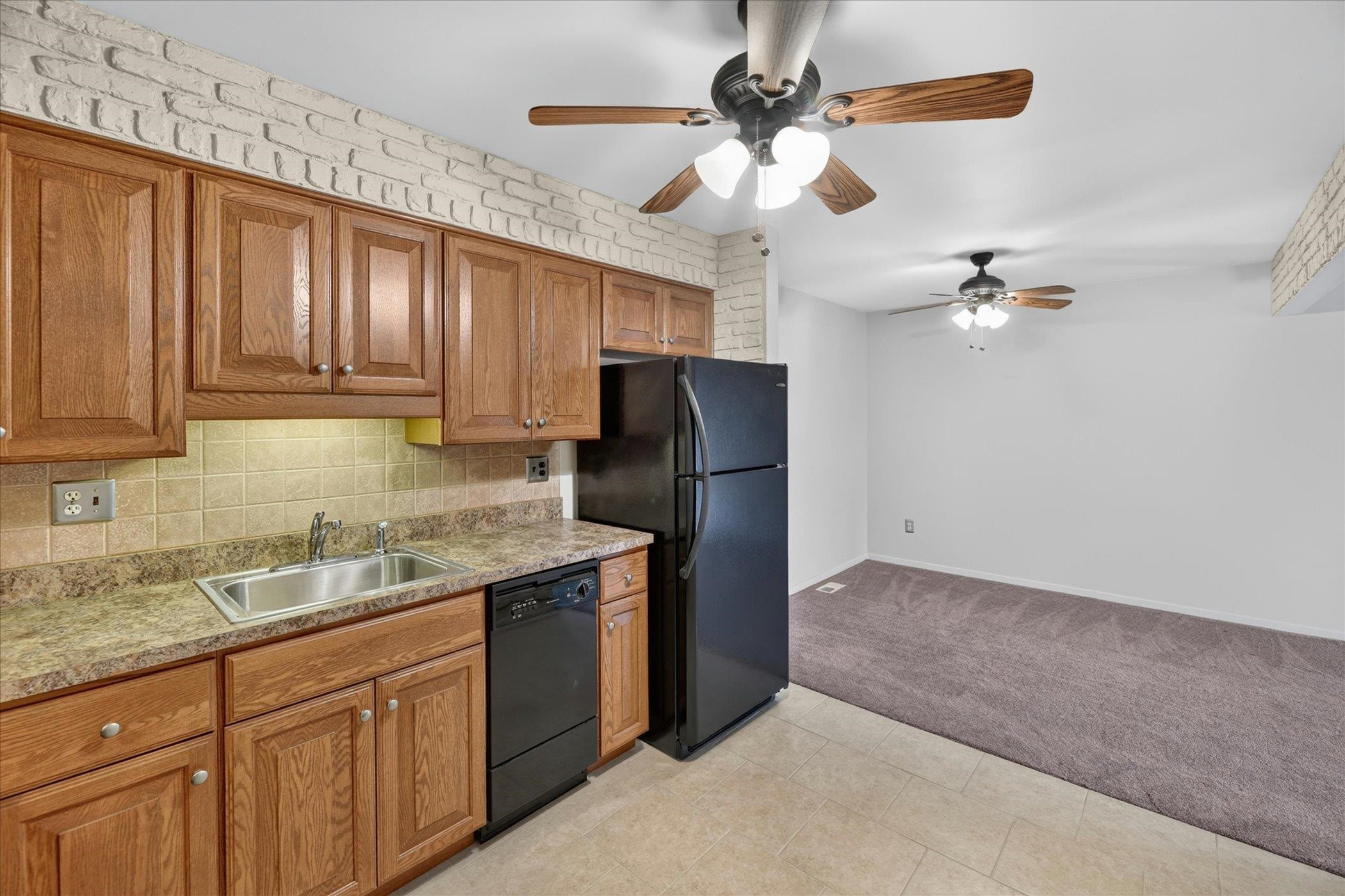 8503 Winchester Dr Drive, Sterling Heights, MI 48313 — Photo 15