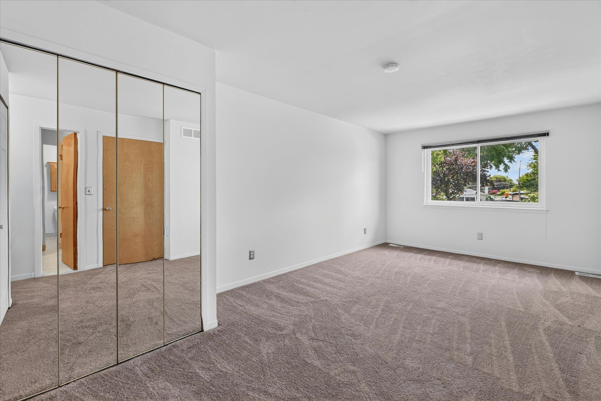 8503 Winchester Dr Drive, Sterling Heights, MI 48313 — Photo 27