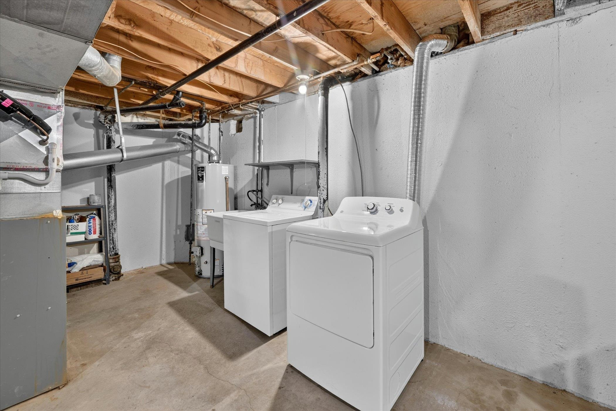 8503 Winchester Dr Drive, Sterling Heights, MI 48313 — Photo 30