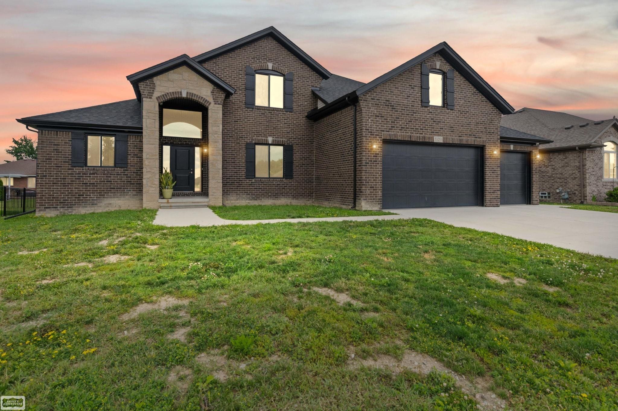 53253 Sams Lane, MI 48047