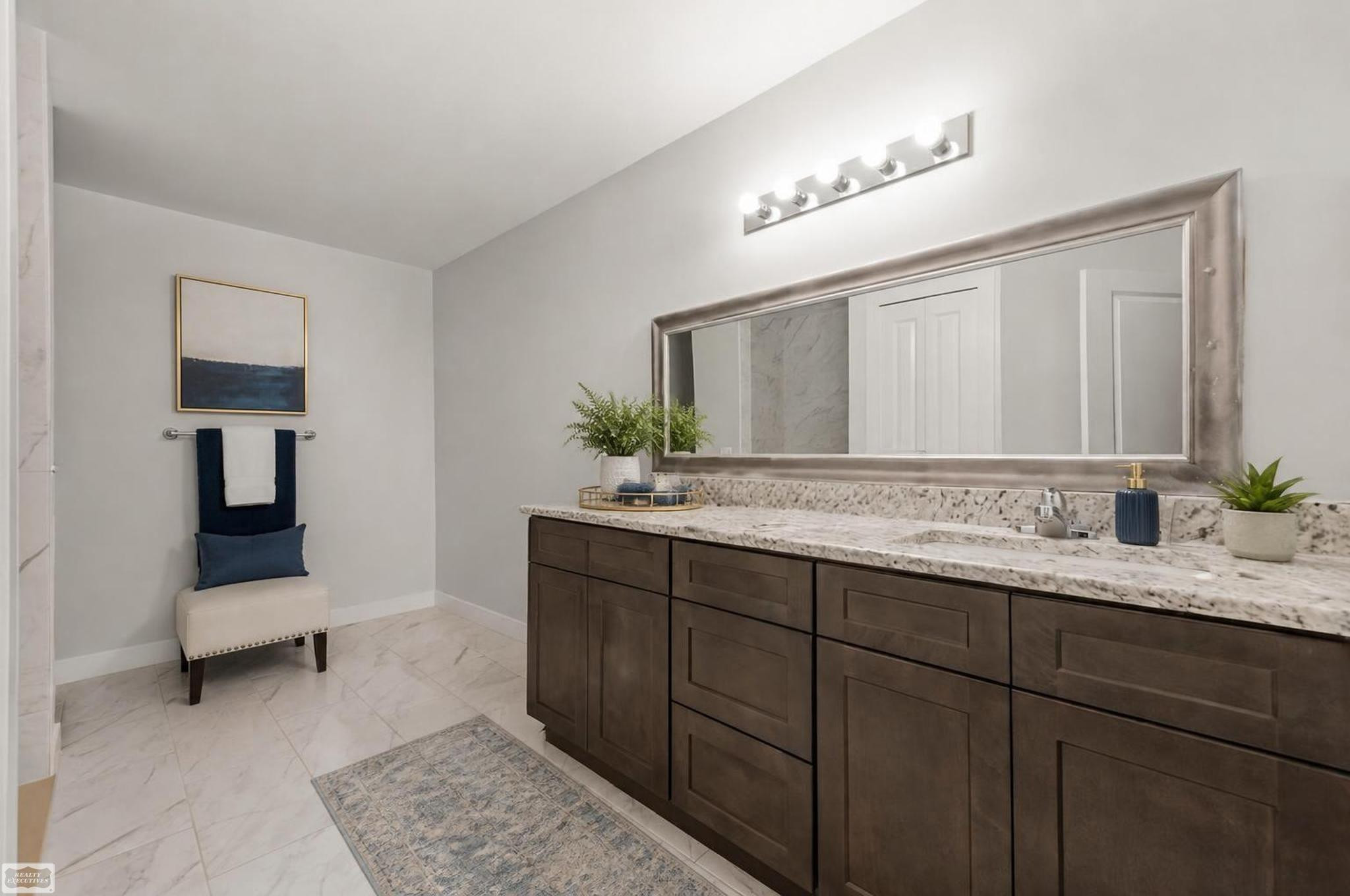 53253 Sams Lane, MI 48047 — Photo 17